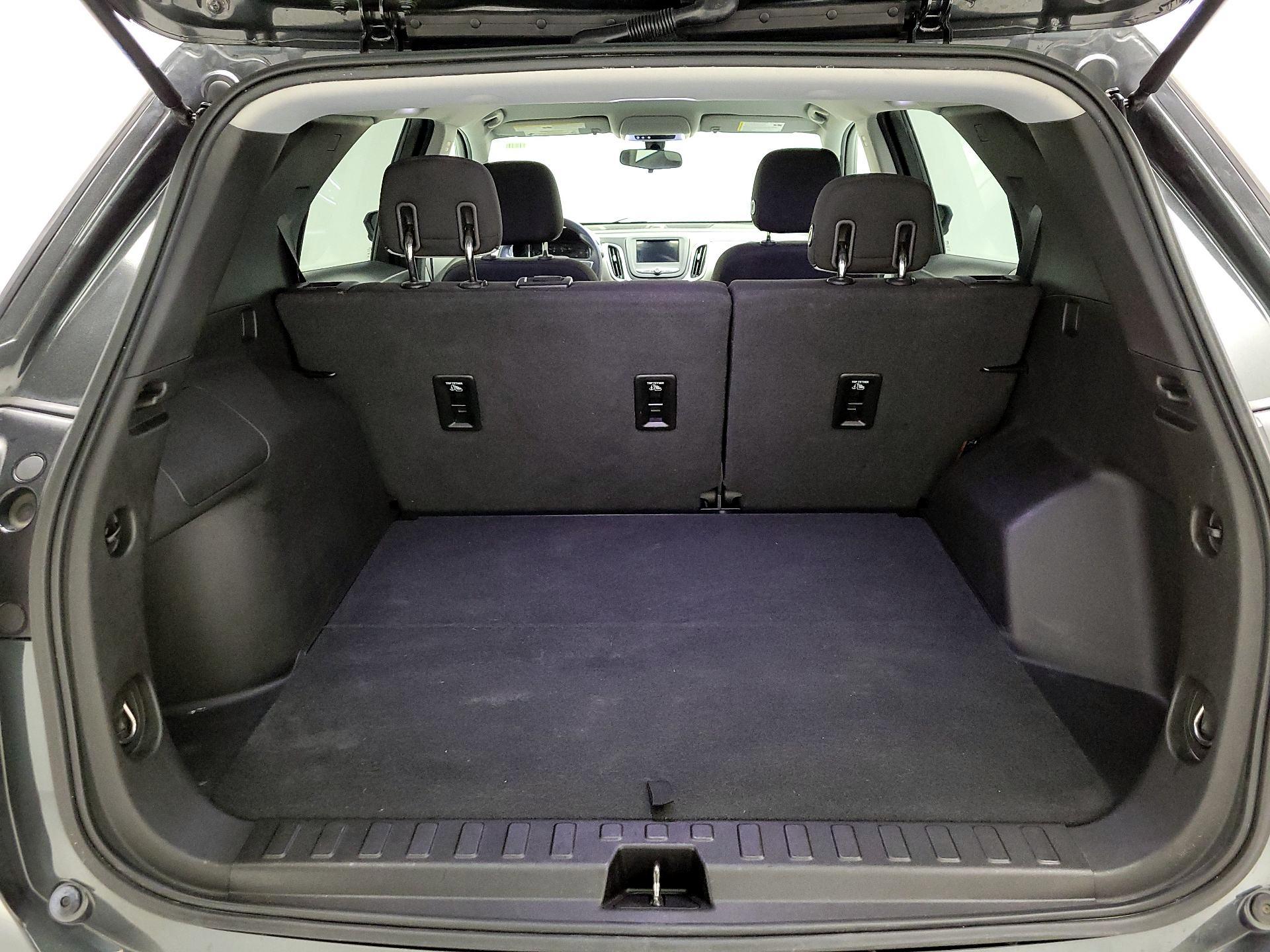 Thumbnail: 2019 Chevrolet Equinox - 19