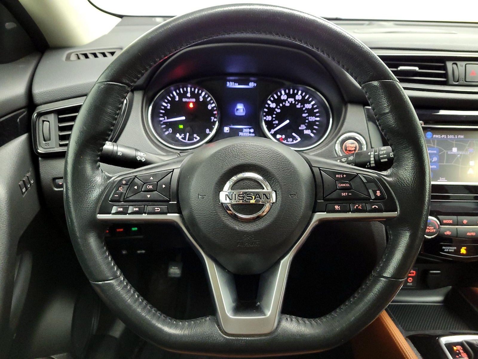 2017 Nissan Rogue SL - Photo 11
