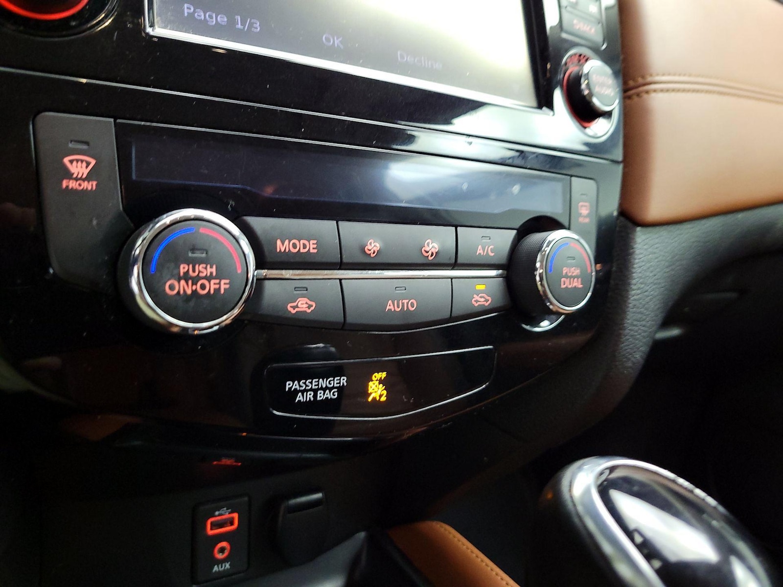 2017 Nissan Rogue SL - Photo 18