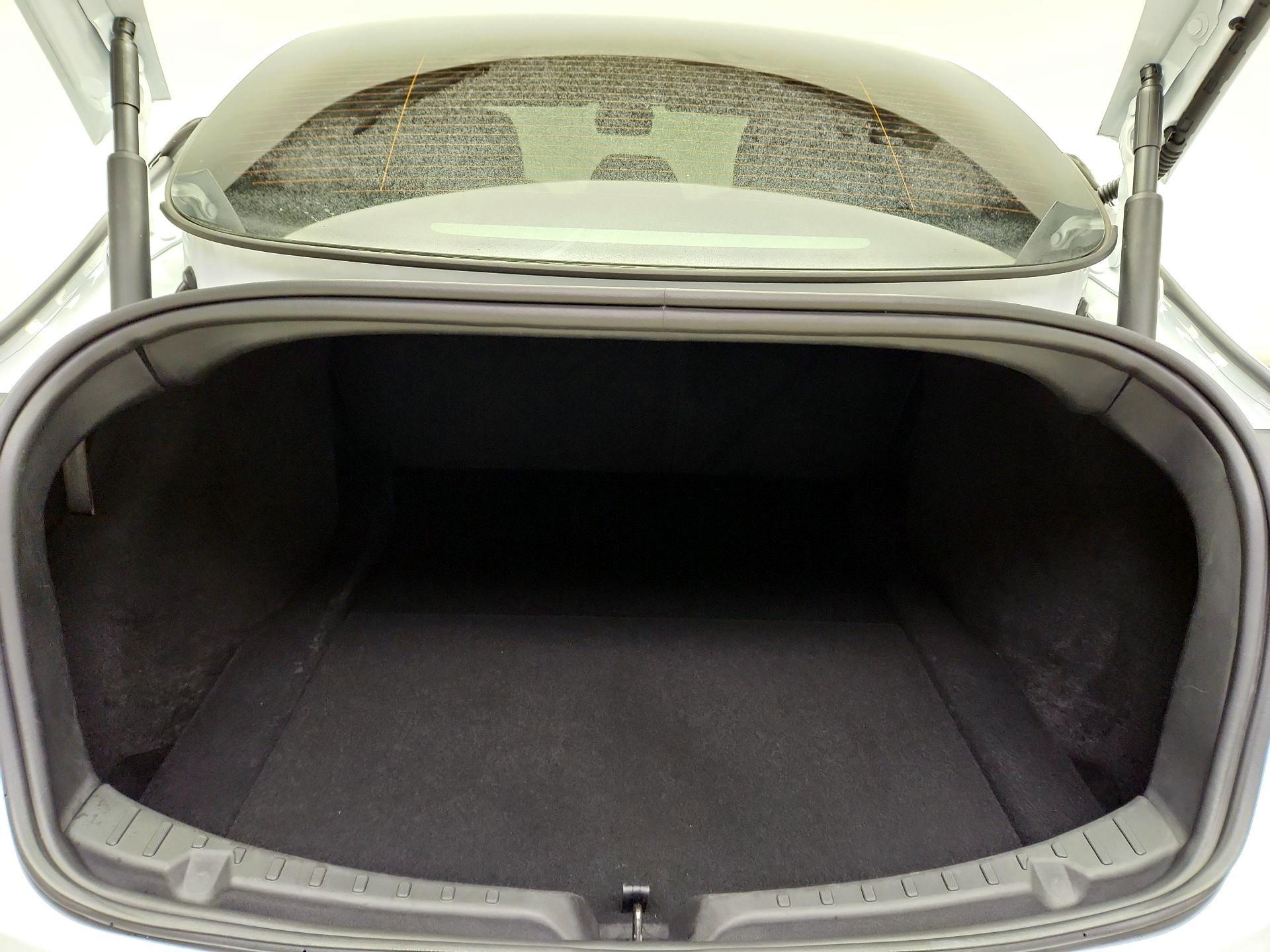 Thumbnail: 2025 Tesla Model 3 - 20