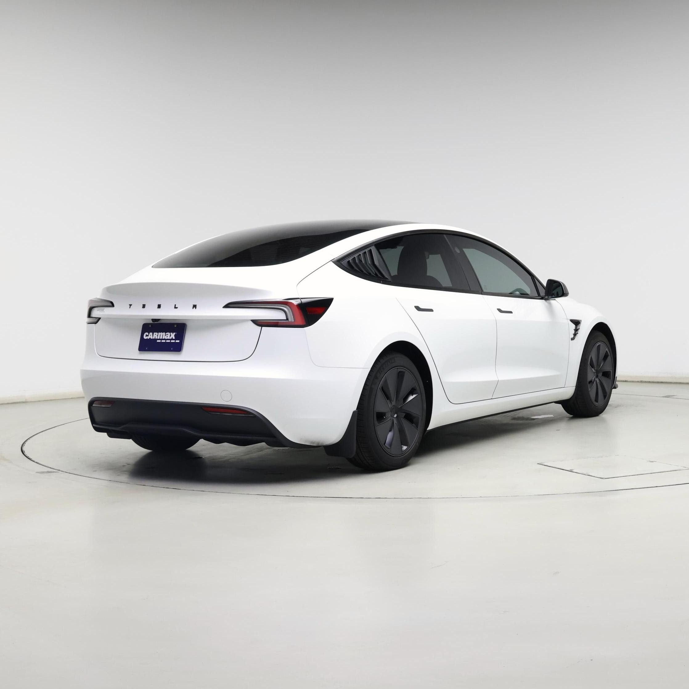 Thumbnail: 2025 Tesla Model 3 - 8