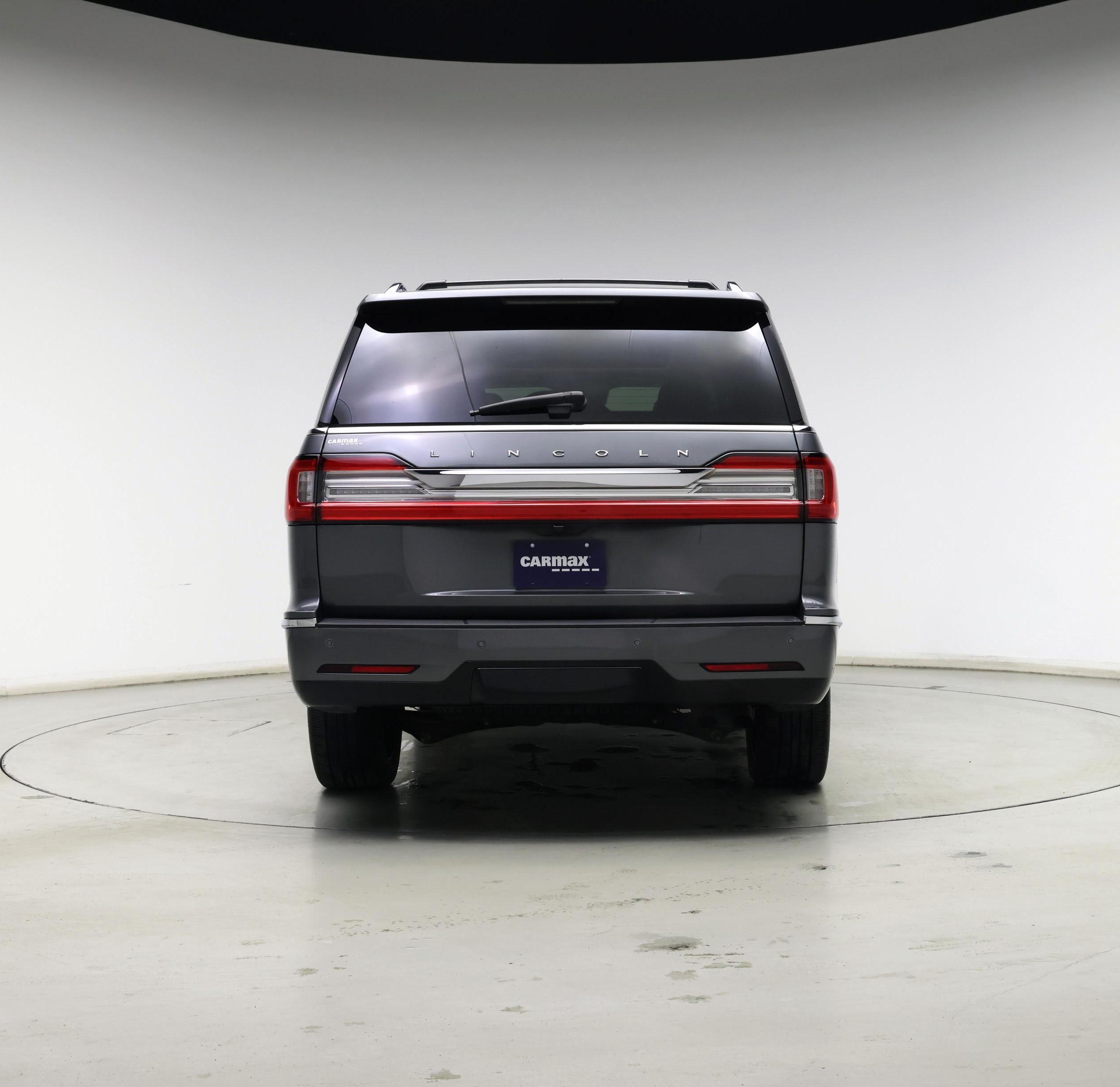 Thumbnail: 2021 Lincoln Navigator L - 6