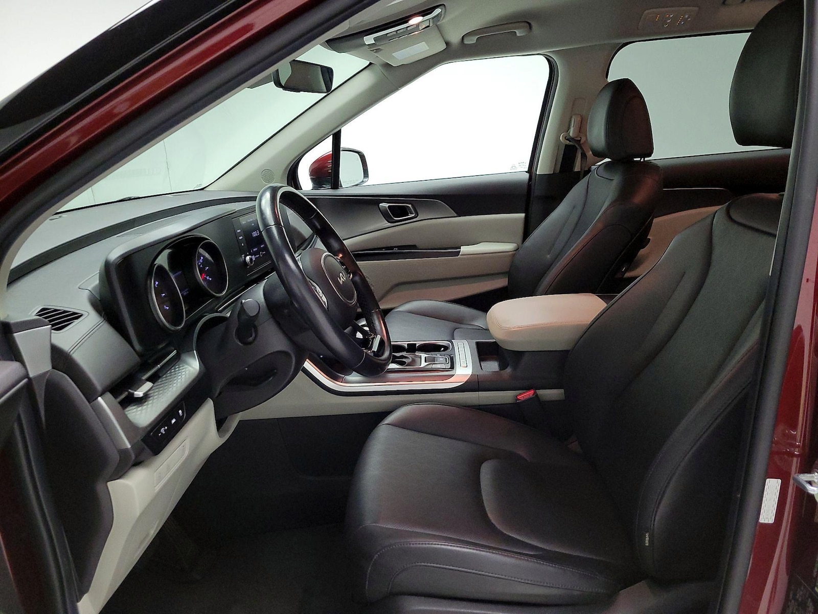 2022 Kia Carnival LX Seat Pkg - Photo 12