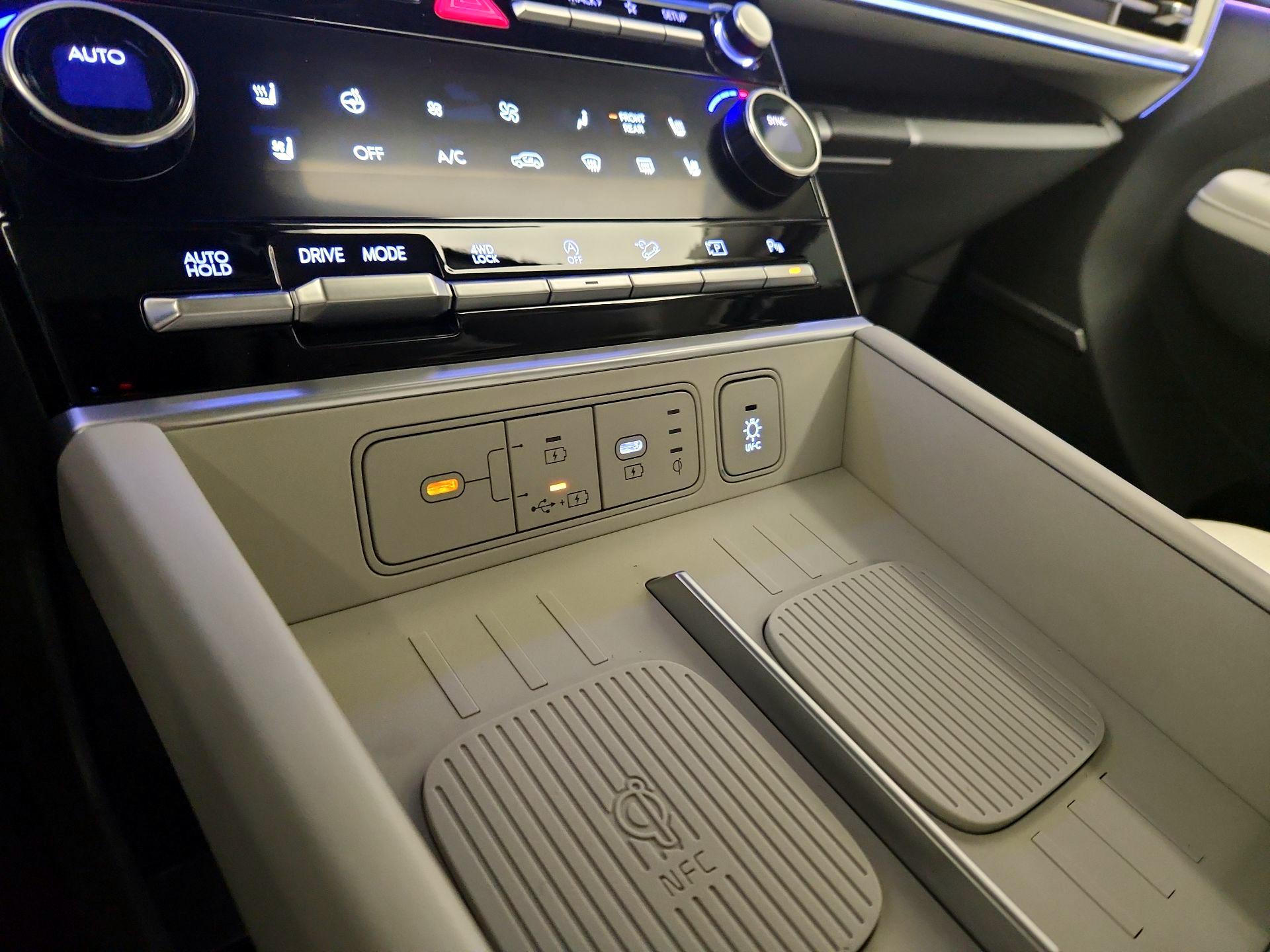 Thumbnail: 2024 Hyundai Santa Fe - 19