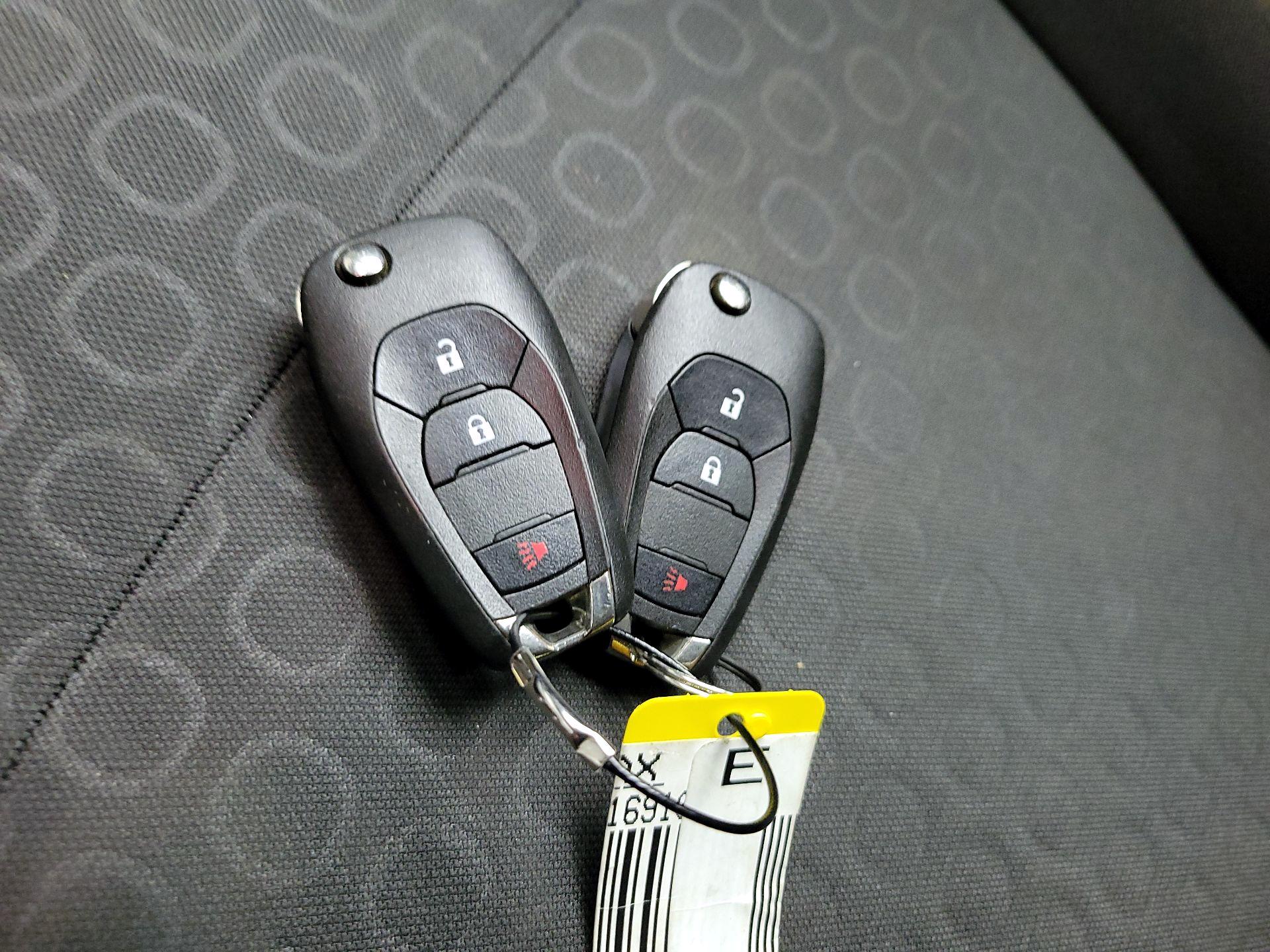 Thumbnail: 2020 Chevrolet Trax - 18