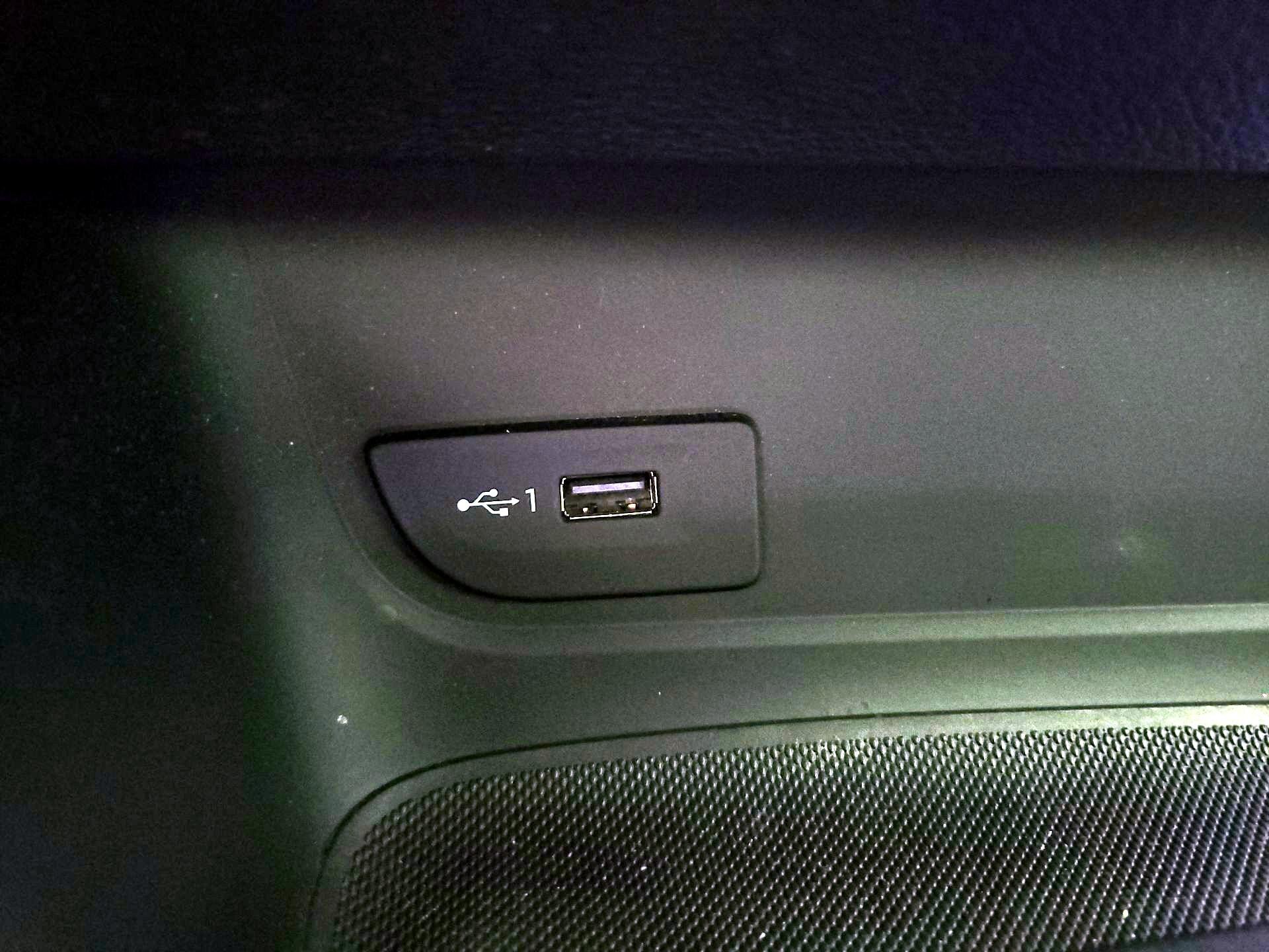 Thumbnail: 2018 Audi A3 - 17