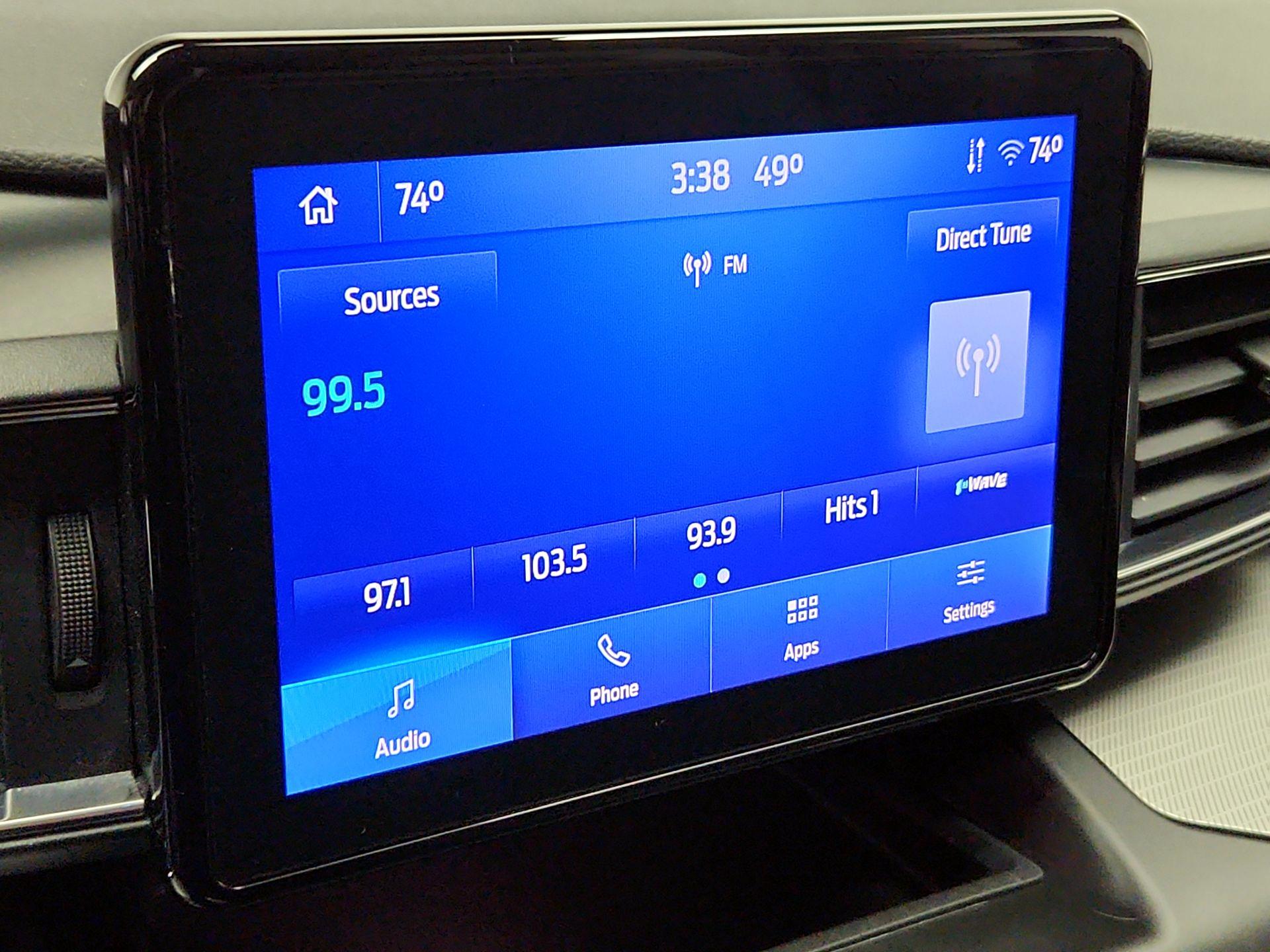 Thumbnail: 2020 Ford Explorer - 15