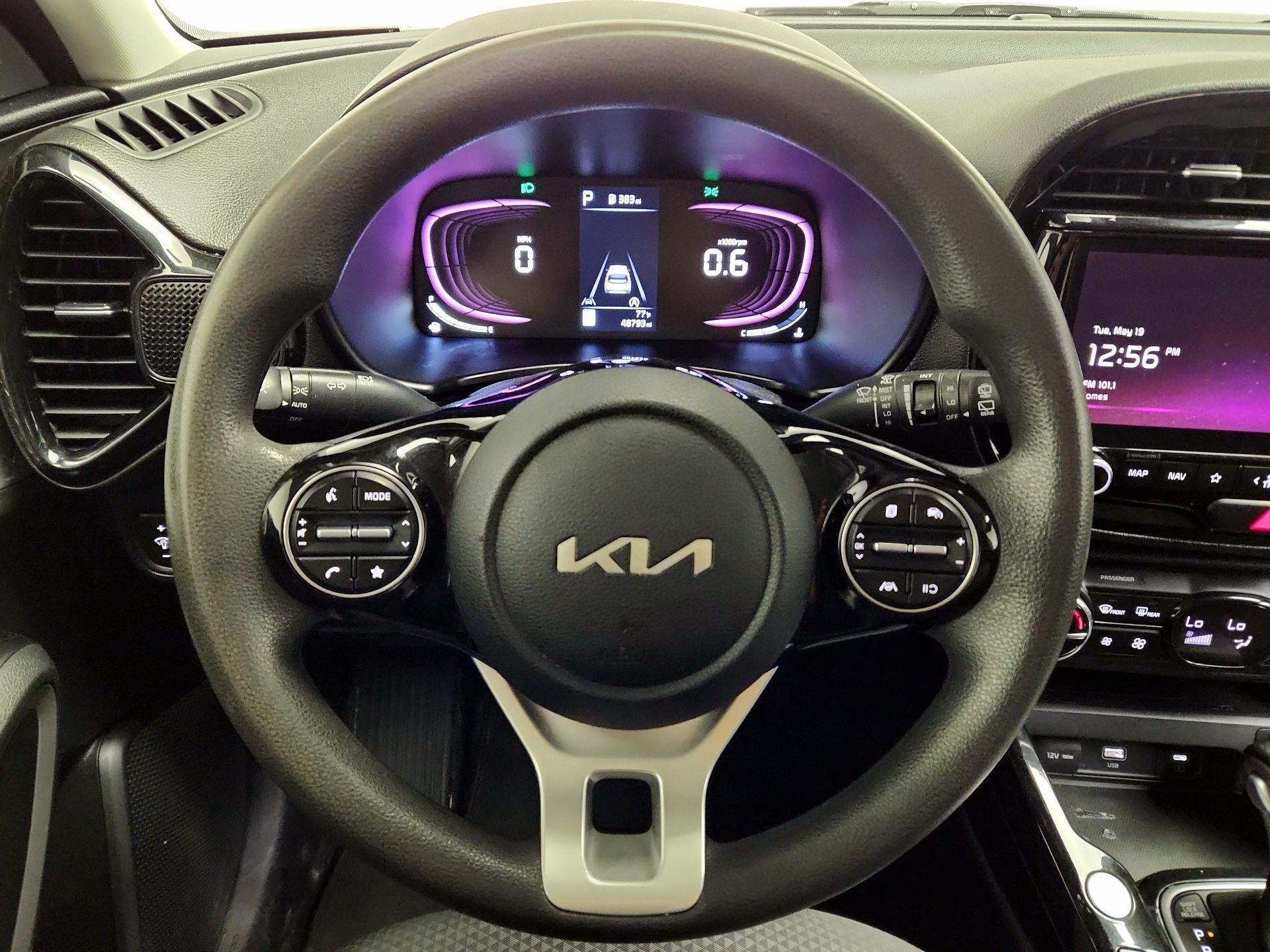 Thumbnail: 2023 Kia Soul - 10