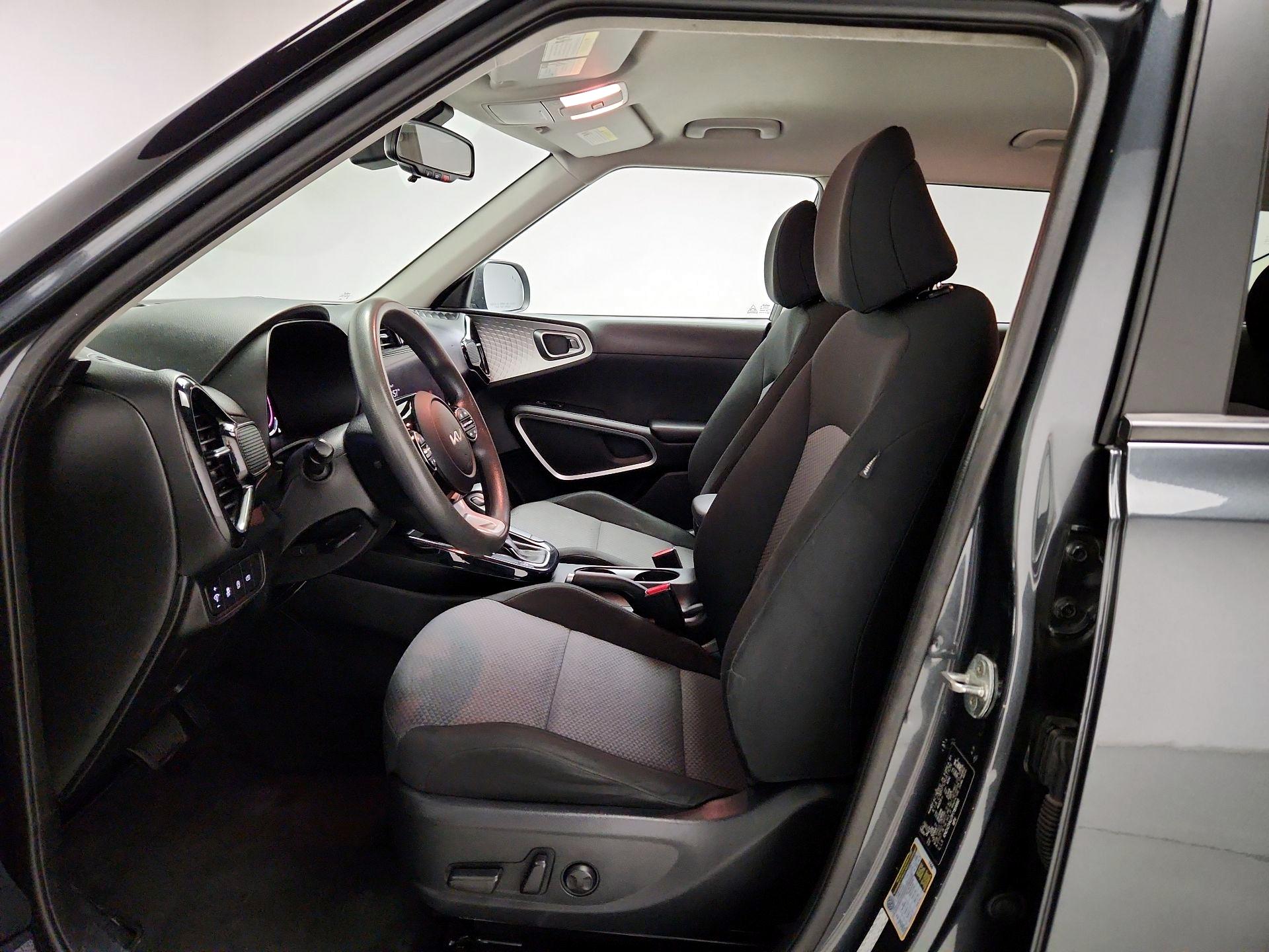 Thumbnail: 2023 Kia Soul - 11
