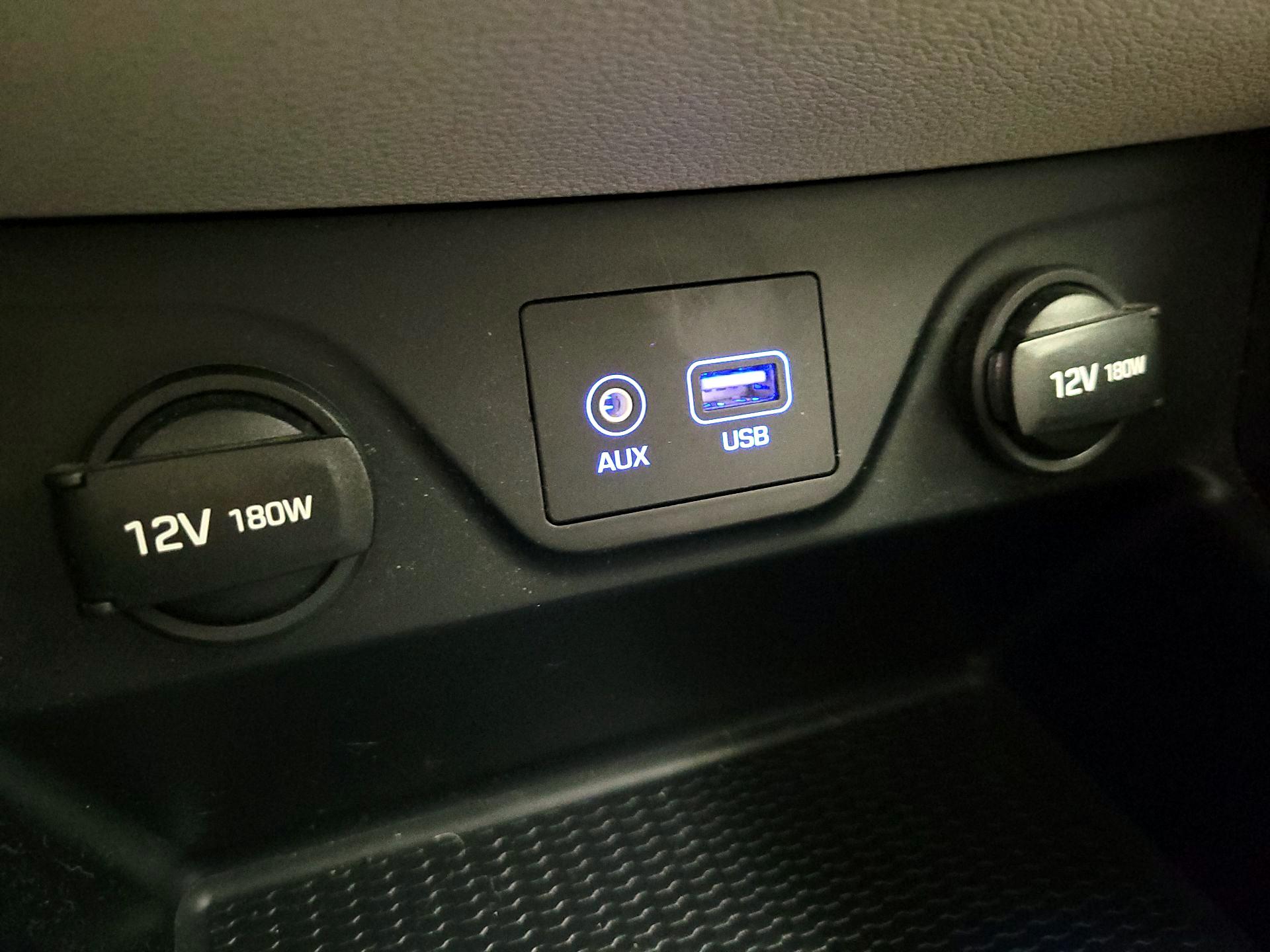 Thumbnail: 2019 Hyundai Tucson - 18