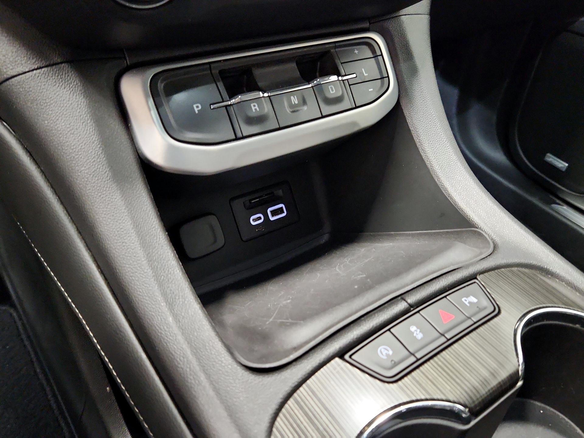 Thumbnail: 2021 GMC Acadia - 18