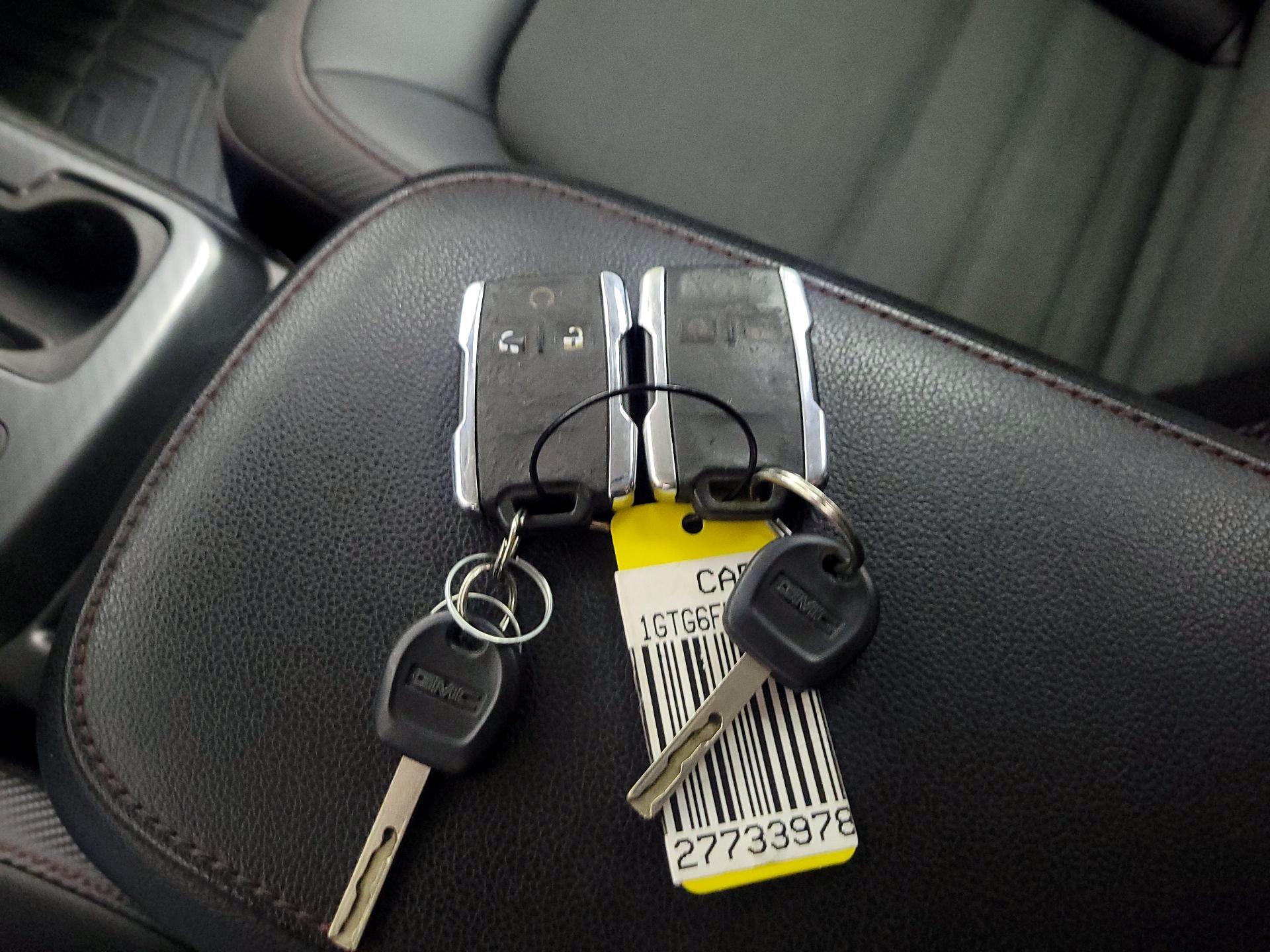 Thumbnail: 2019 GMC Canyon - 18