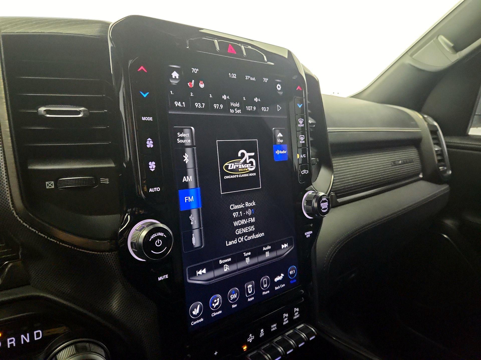 Thumbnail: 2021 RAM 1500 - 16