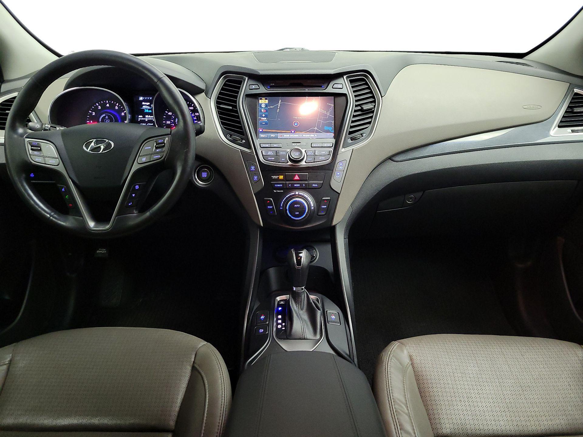 Thumbnail: 2016 Hyundai Santa Fe - 9