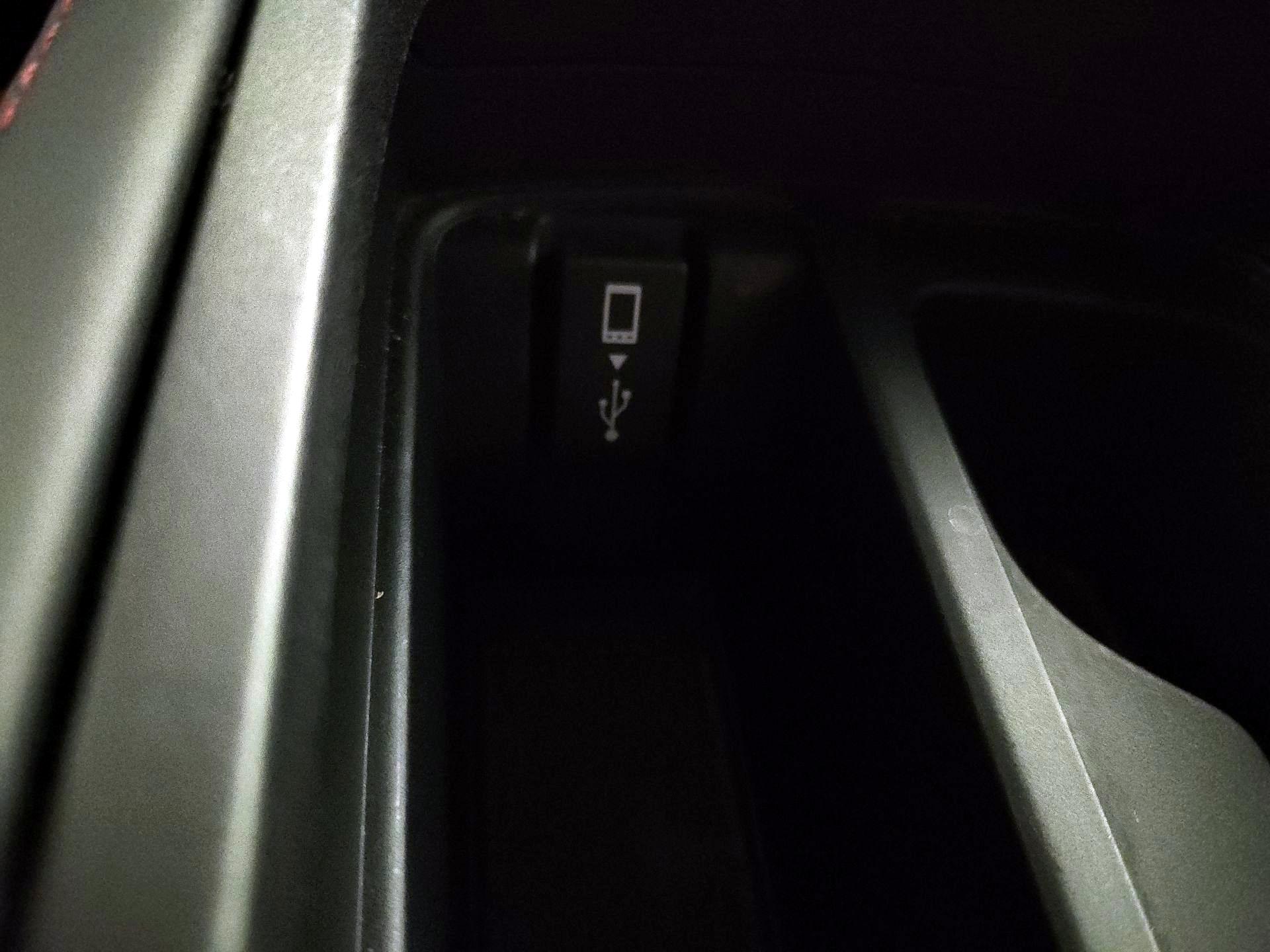 Thumbnail: 2021 Acura RDX - 19