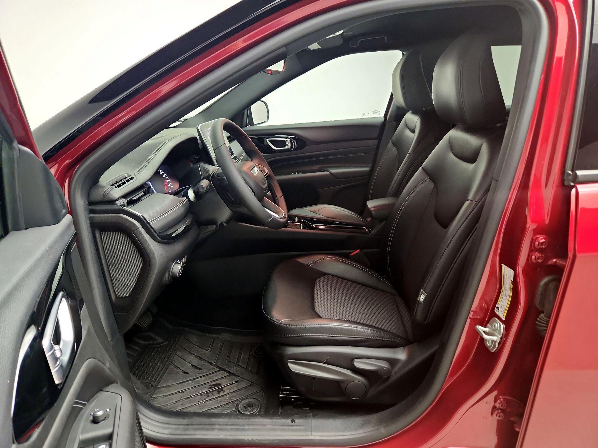 Thumbnail: 2024 Jeep Compass - 11