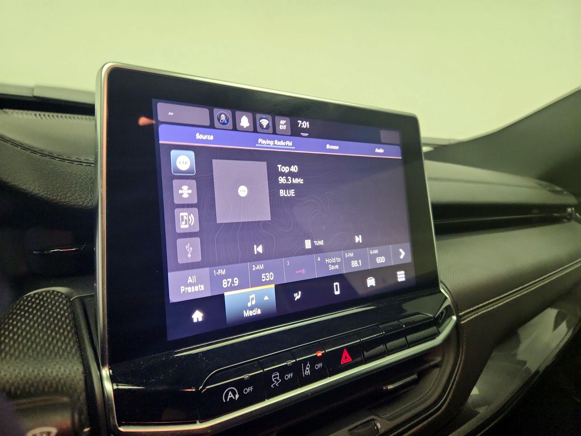 Thumbnail: 2024 Jeep Compass - 15