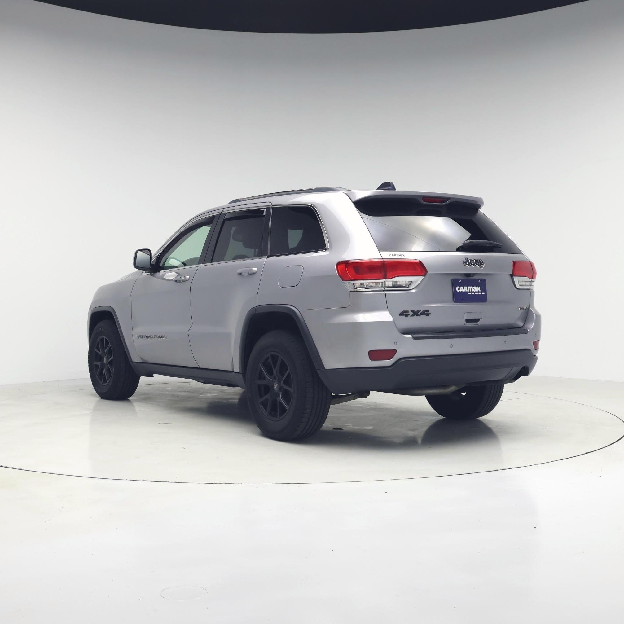 Thumbnail: 2017 Jeep Grand Cherokee - 2