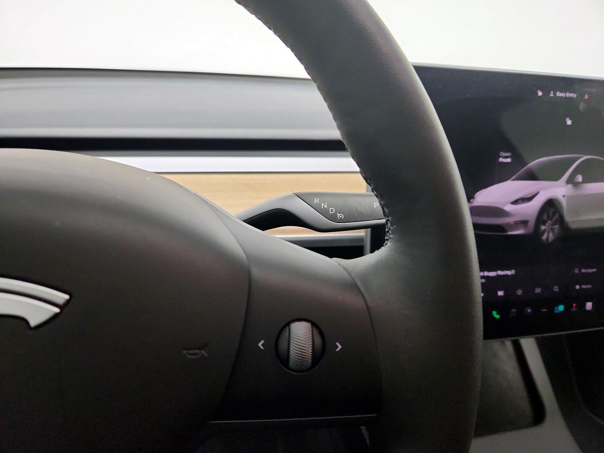 Thumbnail: 2023 Tesla Model Y - 17