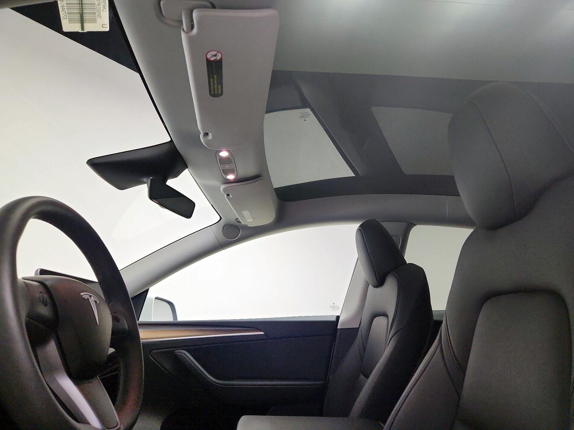 Thumbnail: 2023 Tesla Model Y - 18