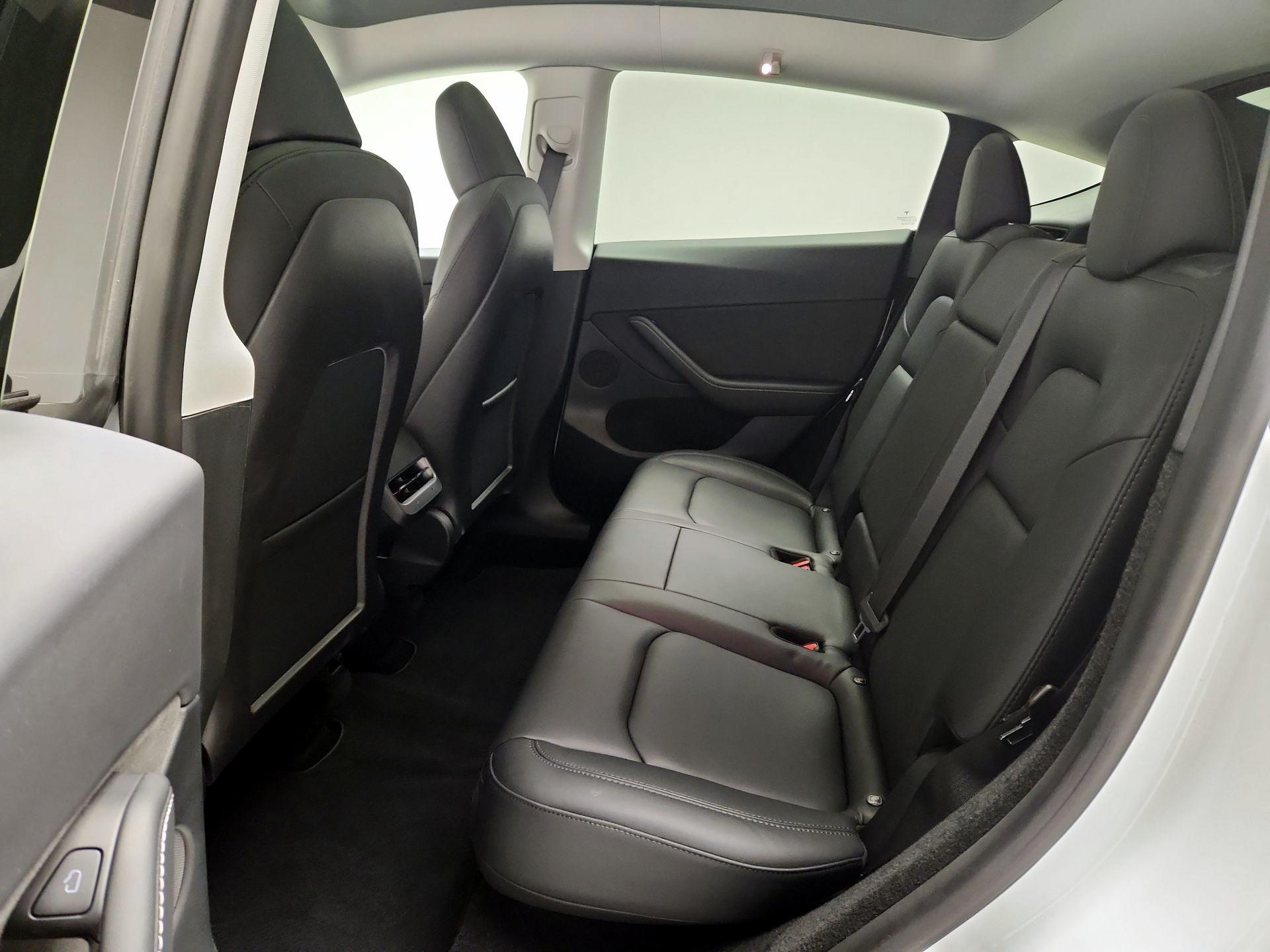 Thumbnail: 2023 Tesla Model Y - 19