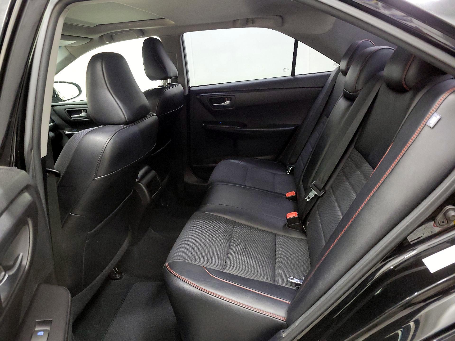 Thumbnail: 2017 Toyota Camry - 19