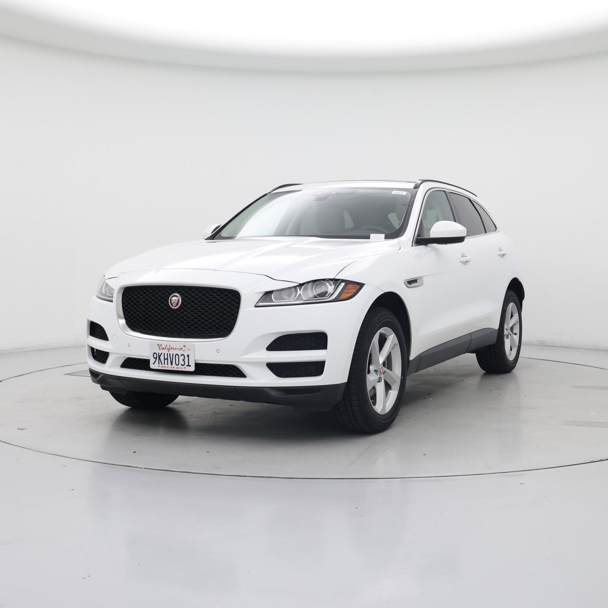 Thumbnail: 2020 Jaguar F-Pace - 4