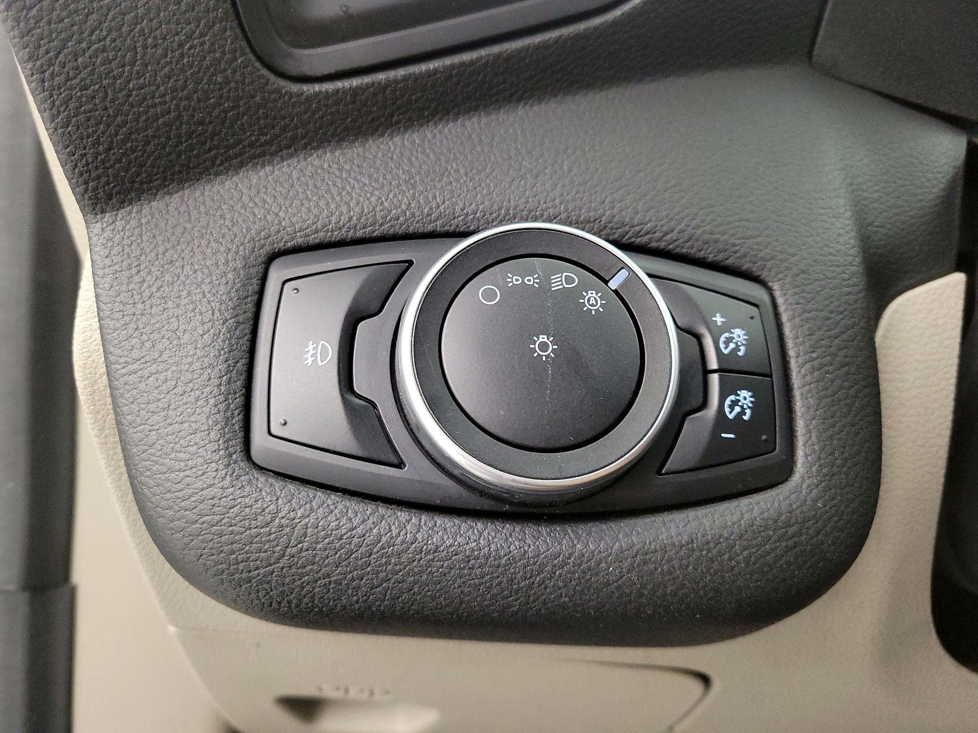Thumbnail: 2016 Ford Escape - 13