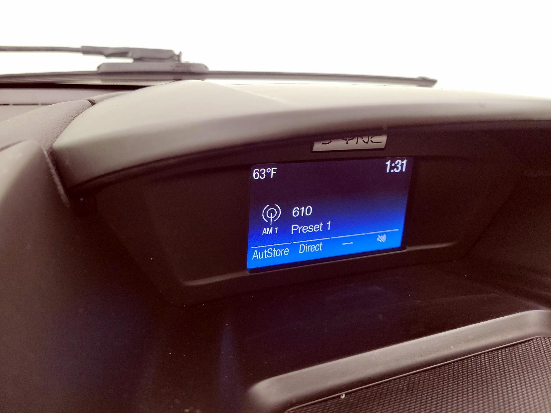 Thumbnail: 2016 Ford Escape - 15