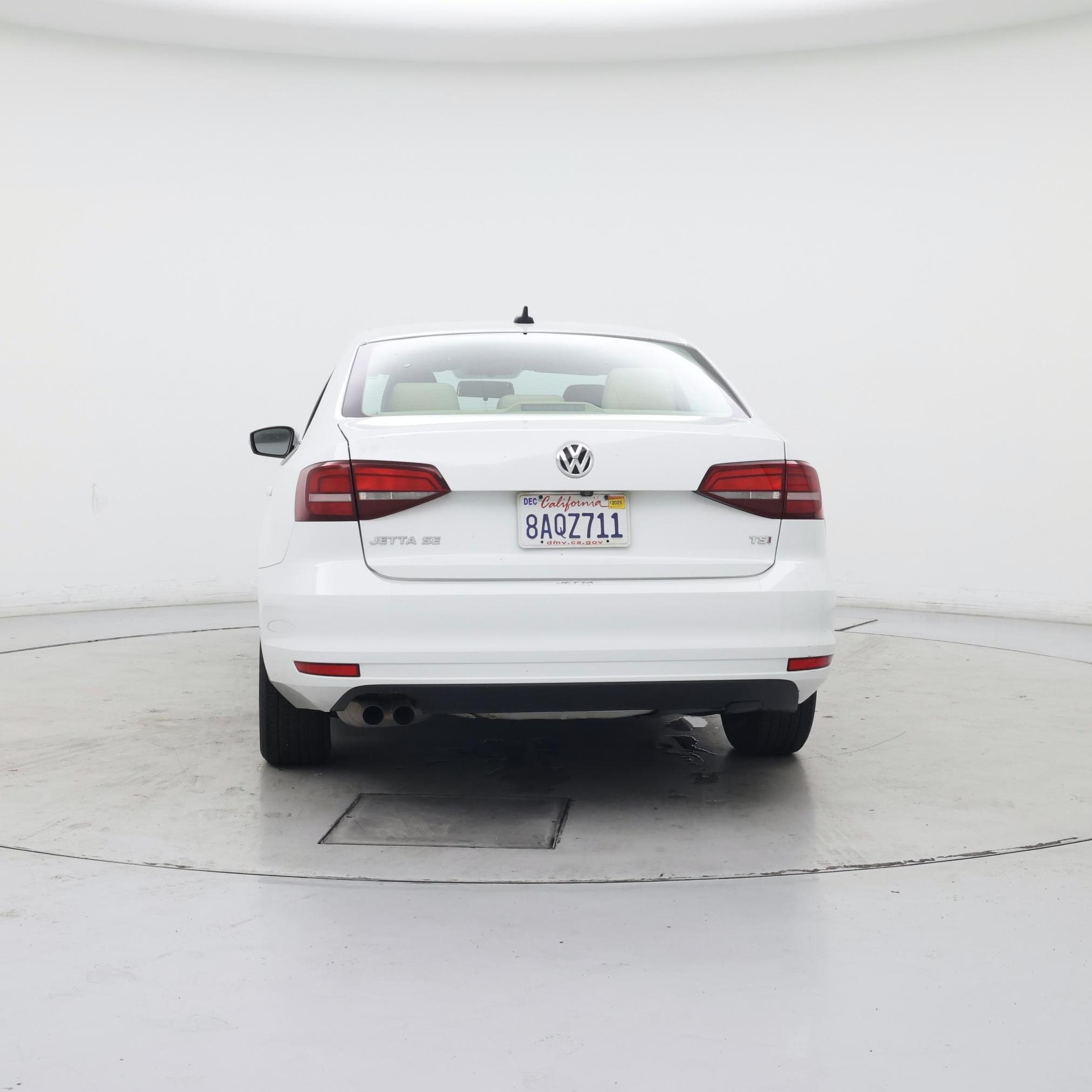 Thumbnail: 2017 Volkswagen Jetta - 6