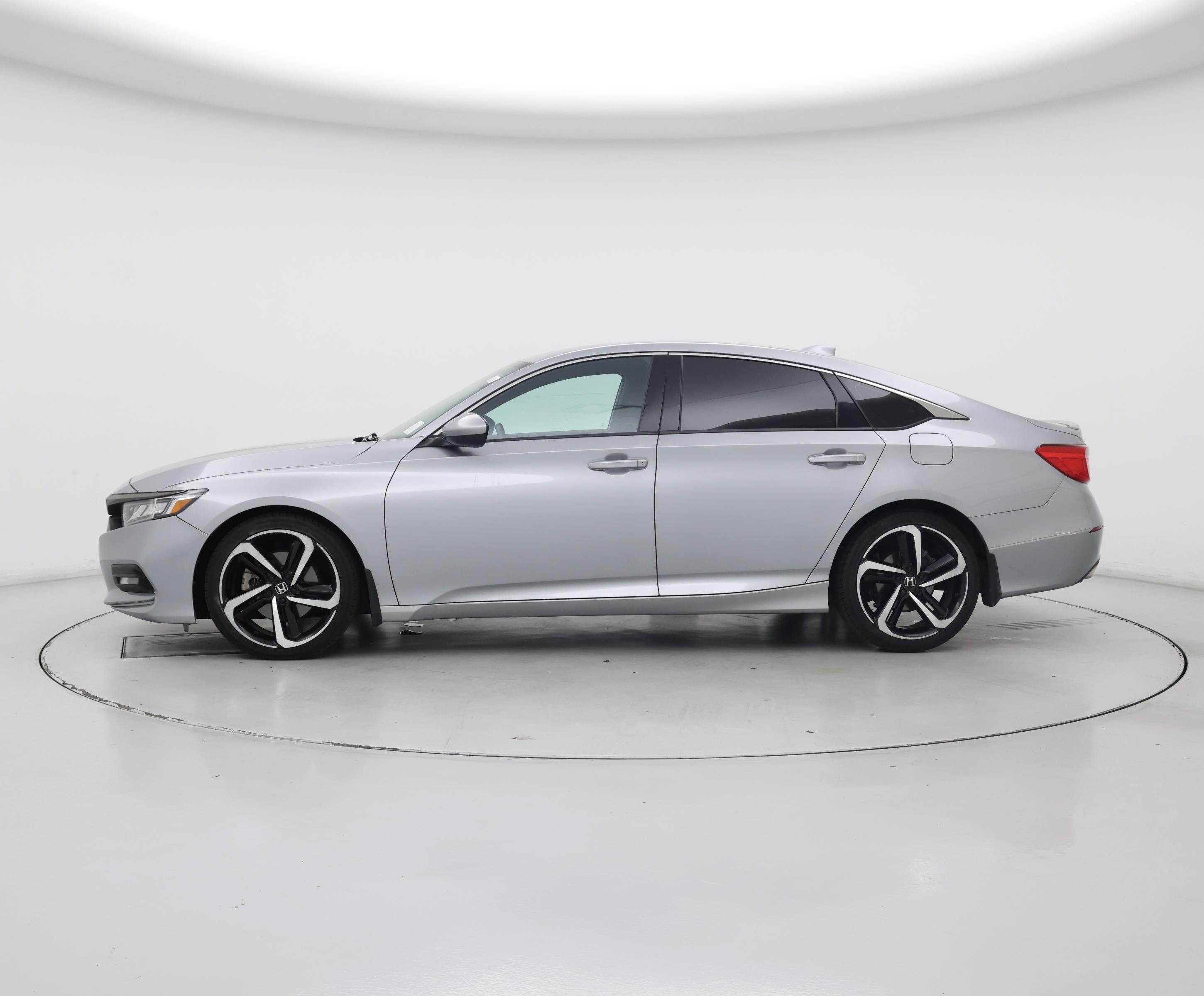 Thumbnail: 2018 Honda Accord - 3
