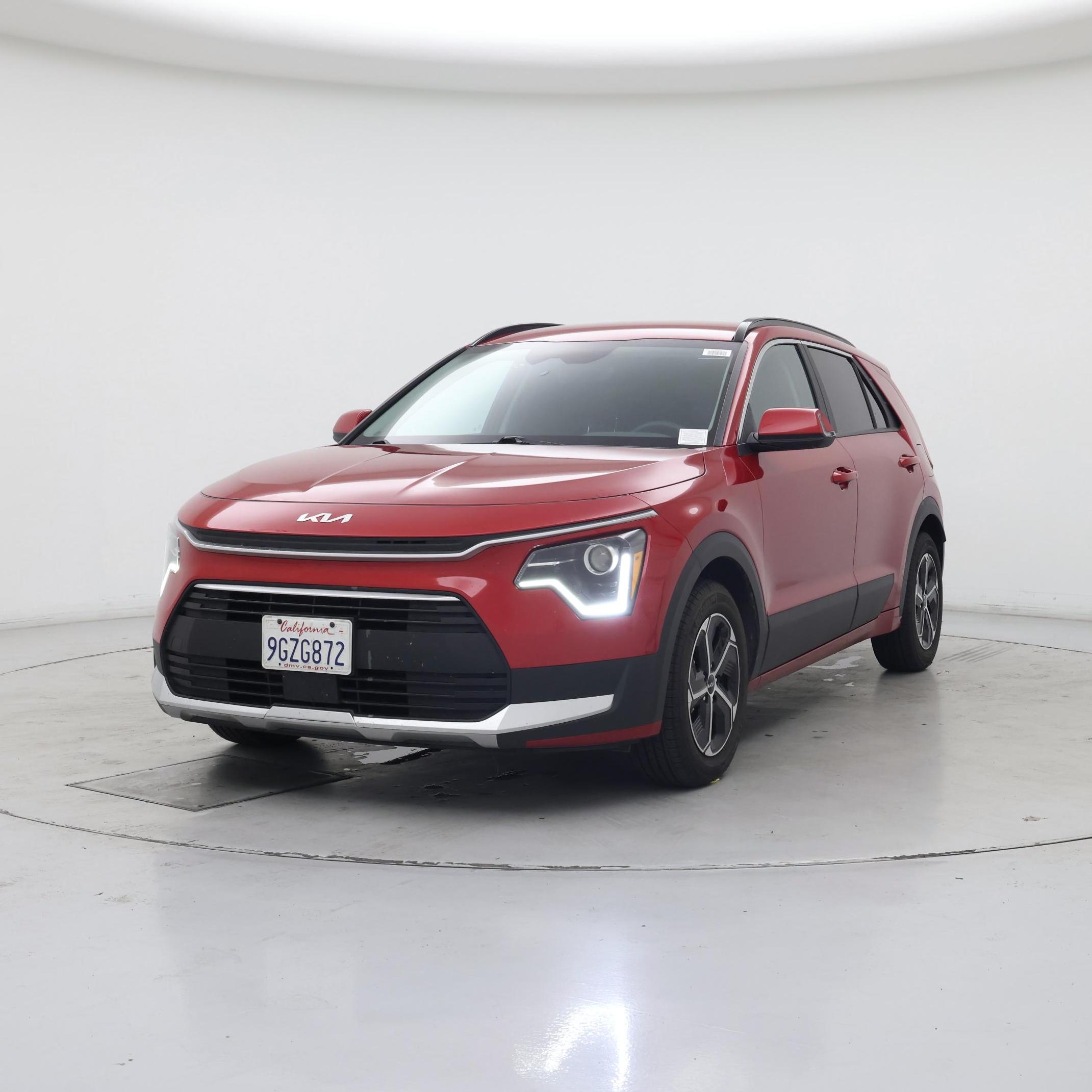 Thumbnail: 2023 Kia Niro - 4
