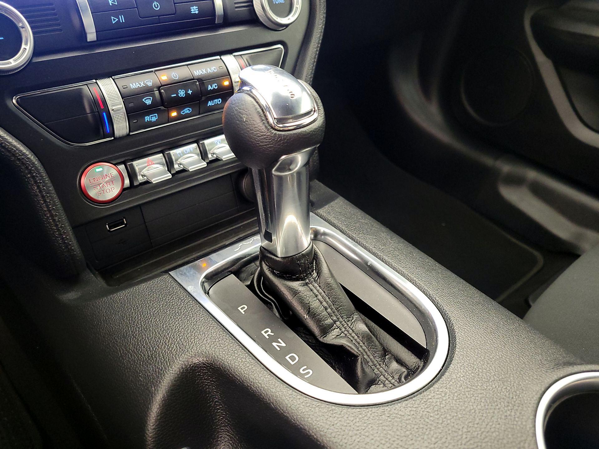 Thumbnail: 2022 Ford Mustang - 18