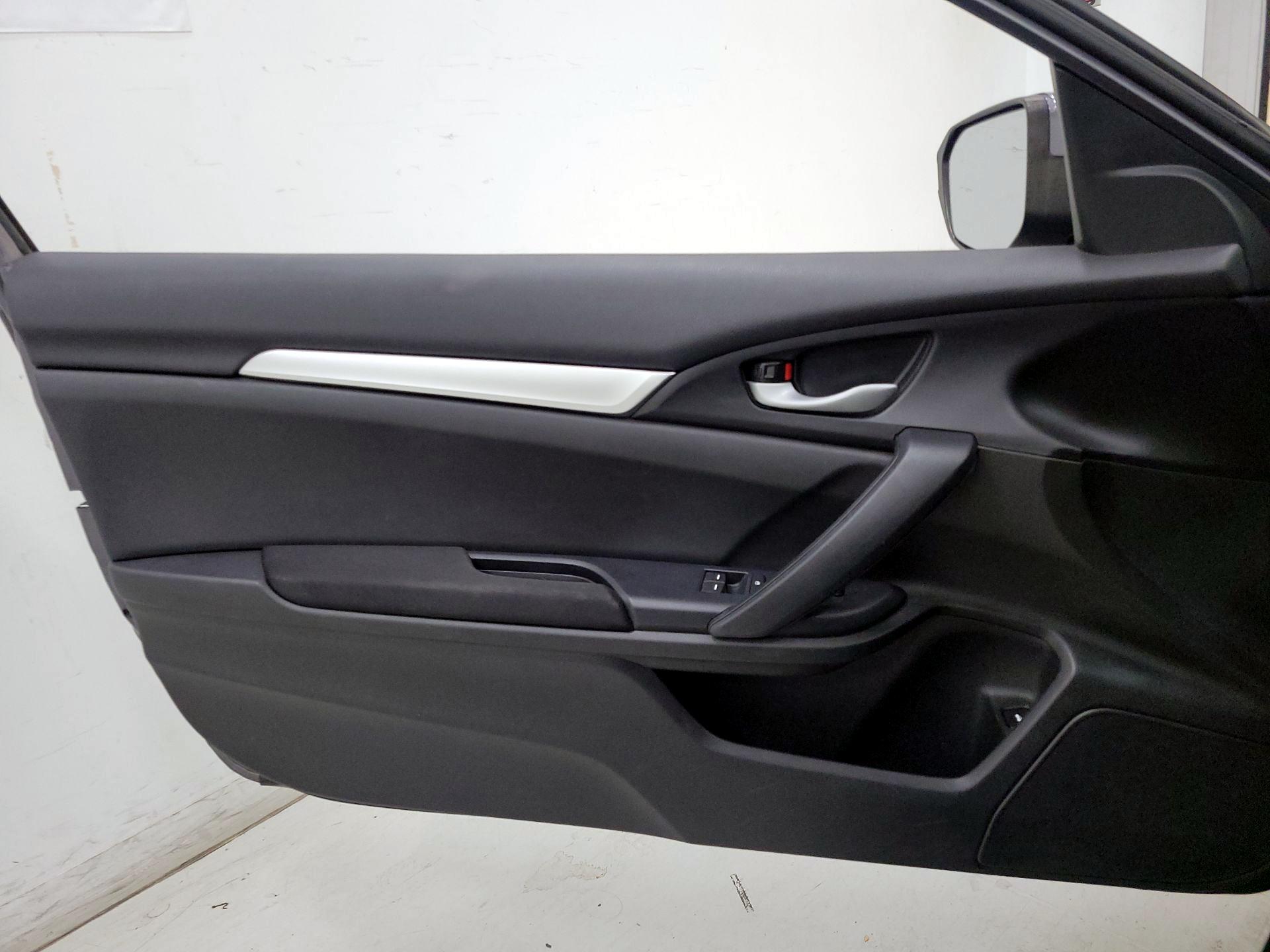 Thumbnail: 2019 Honda Civic - 12