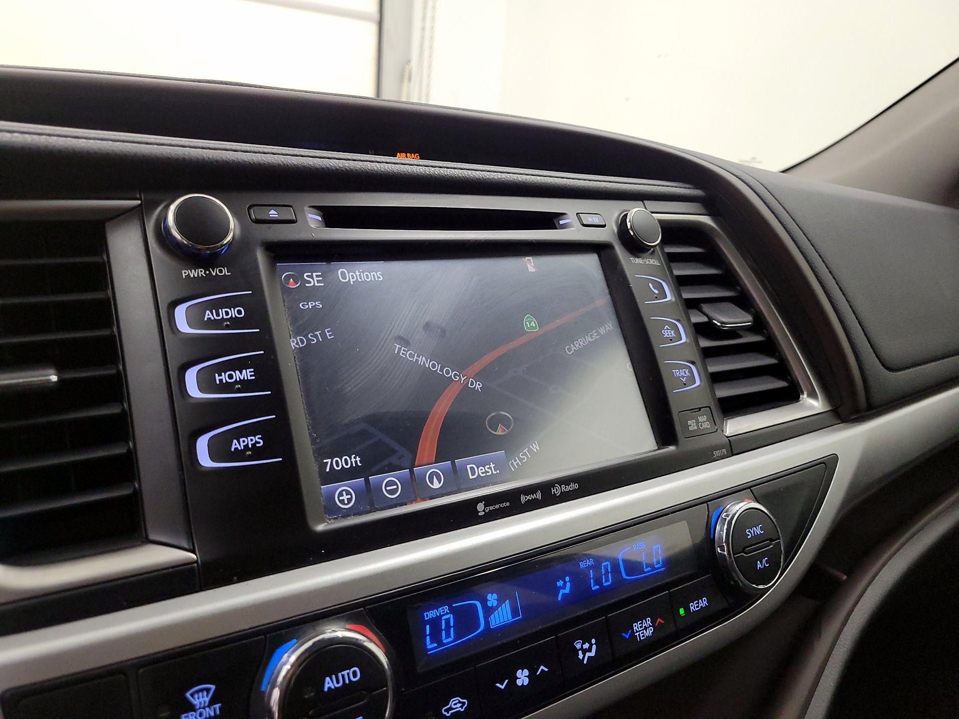 Thumbnail: 2017 Toyota Highlander - 14