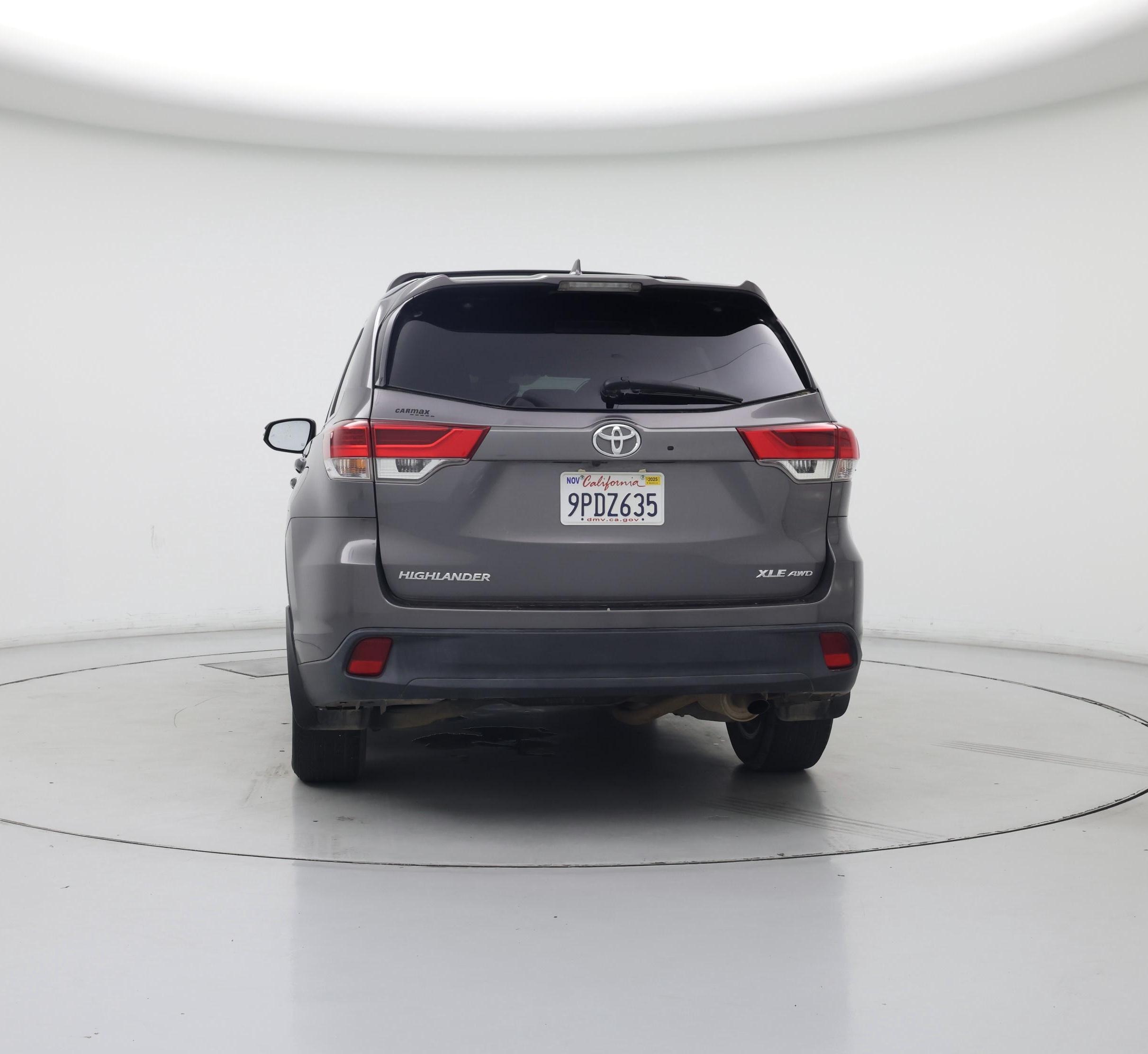 Thumbnail: 2017 Toyota Highlander - 6