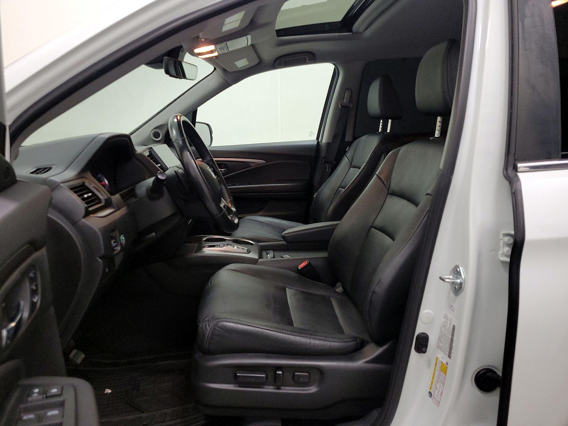 Thumbnail: 2021 Honda Pilot - 11