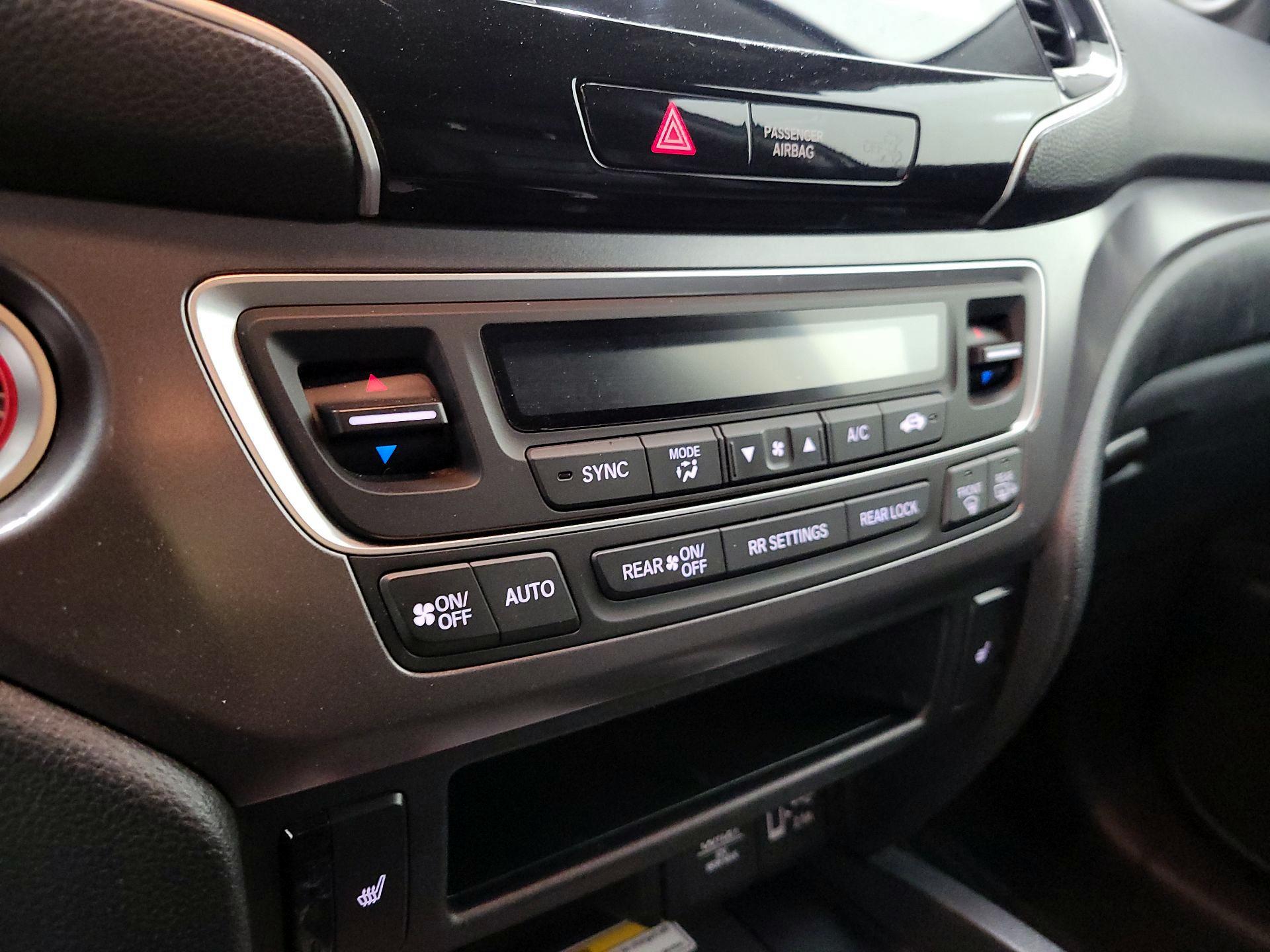 Thumbnail: 2021 Honda Pilot - 16
