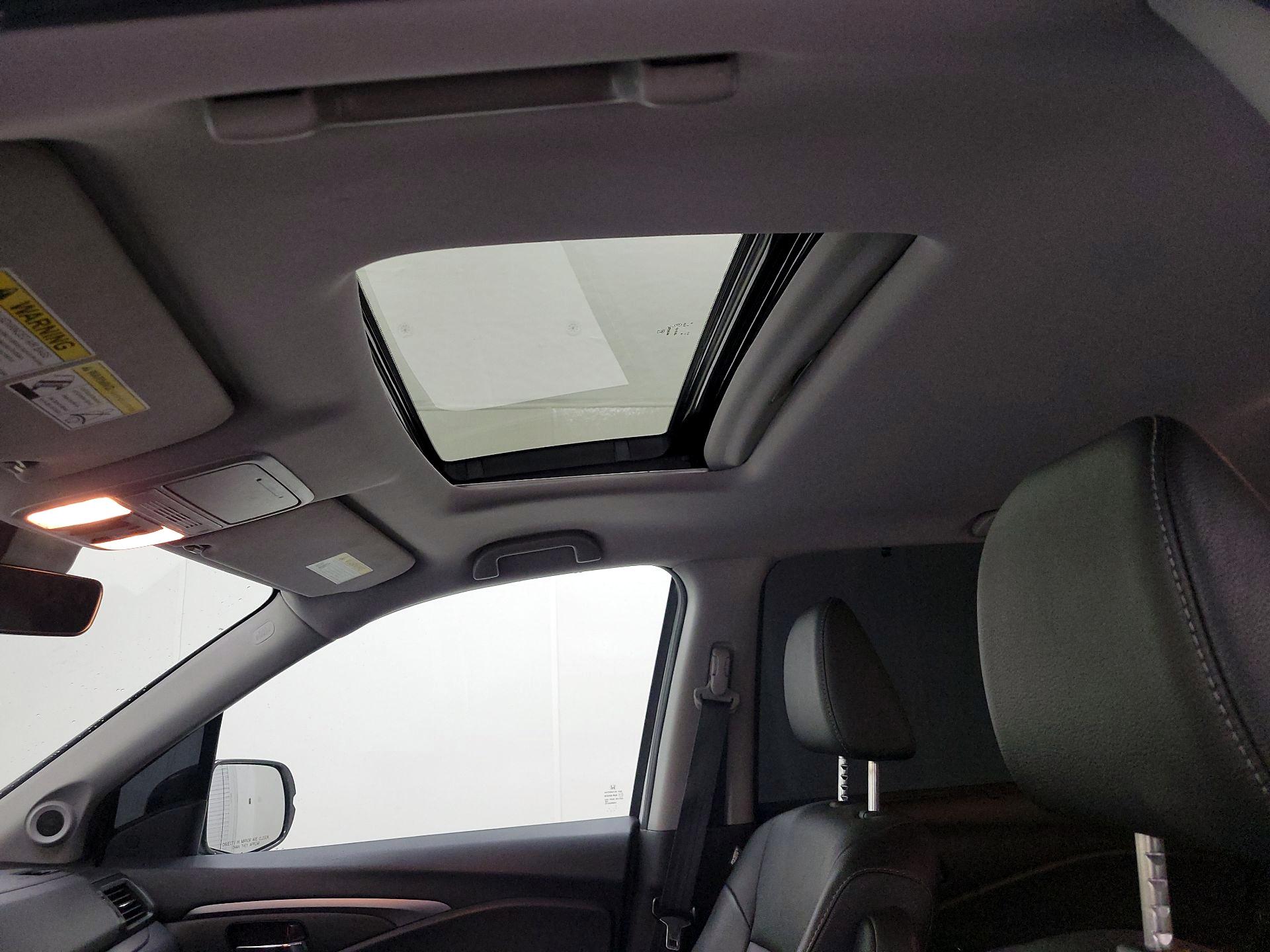 Thumbnail: 2021 Honda Pilot - 19