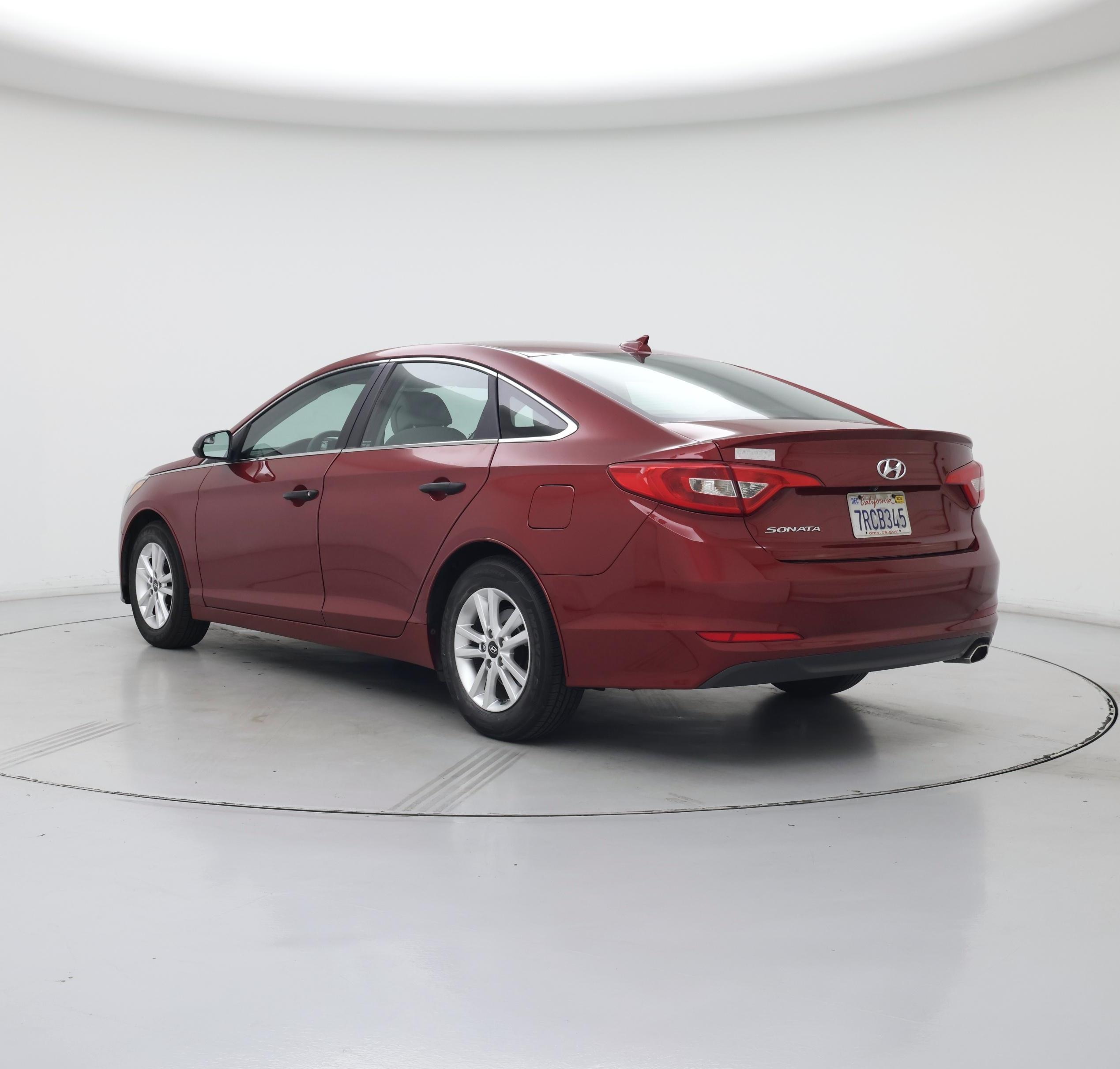 Thumbnail: 2016 Hyundai Sonata - 2