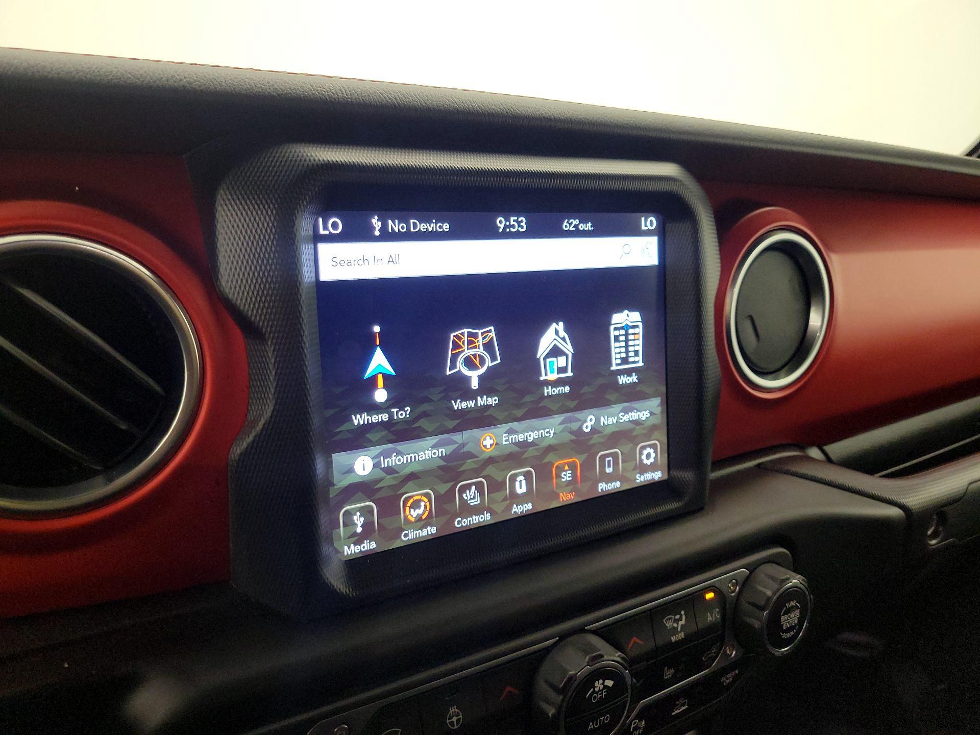 Thumbnail: 2020 Jeep Gladiator - 14