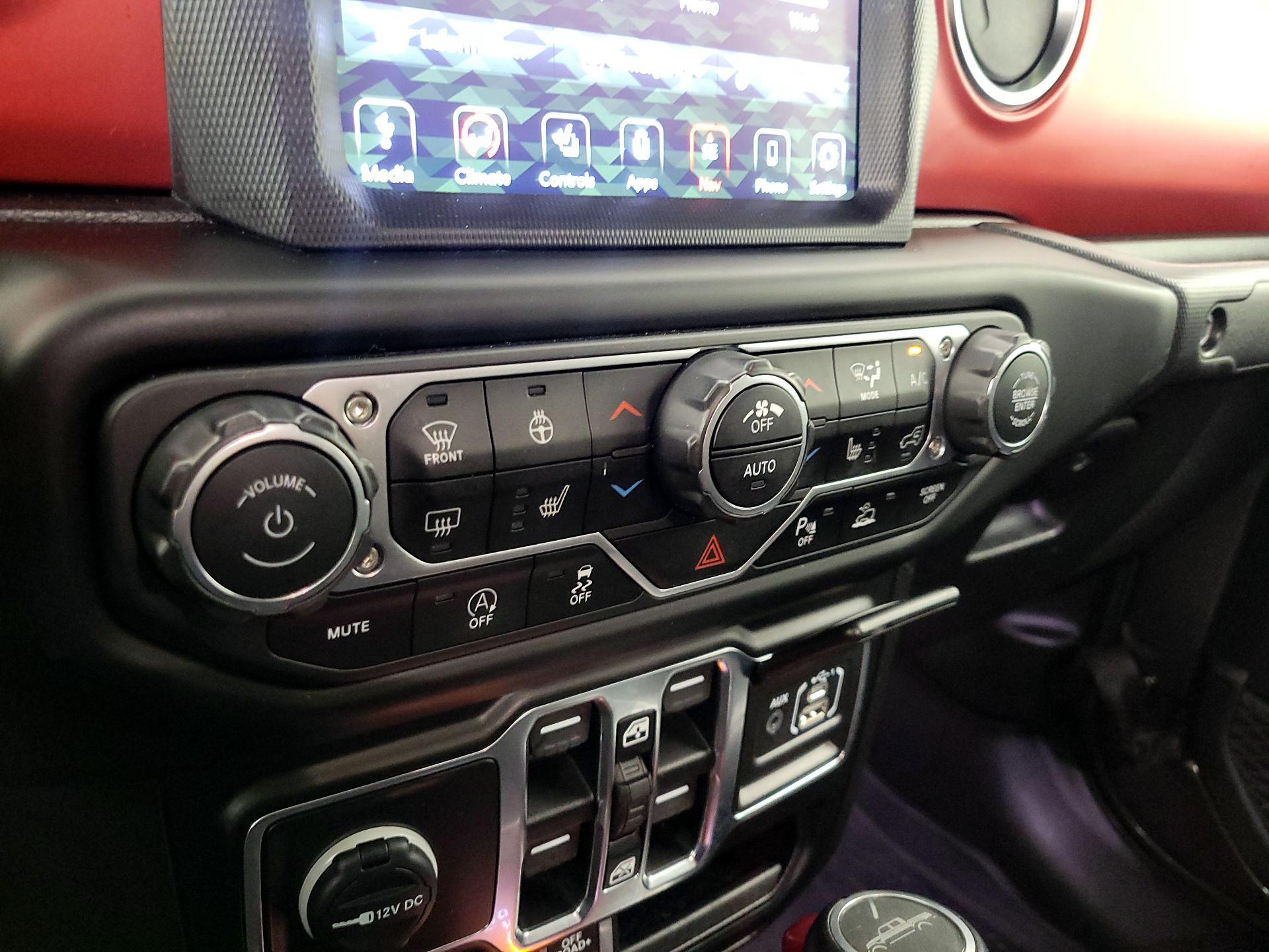 Thumbnail: 2020 Jeep Gladiator - 17