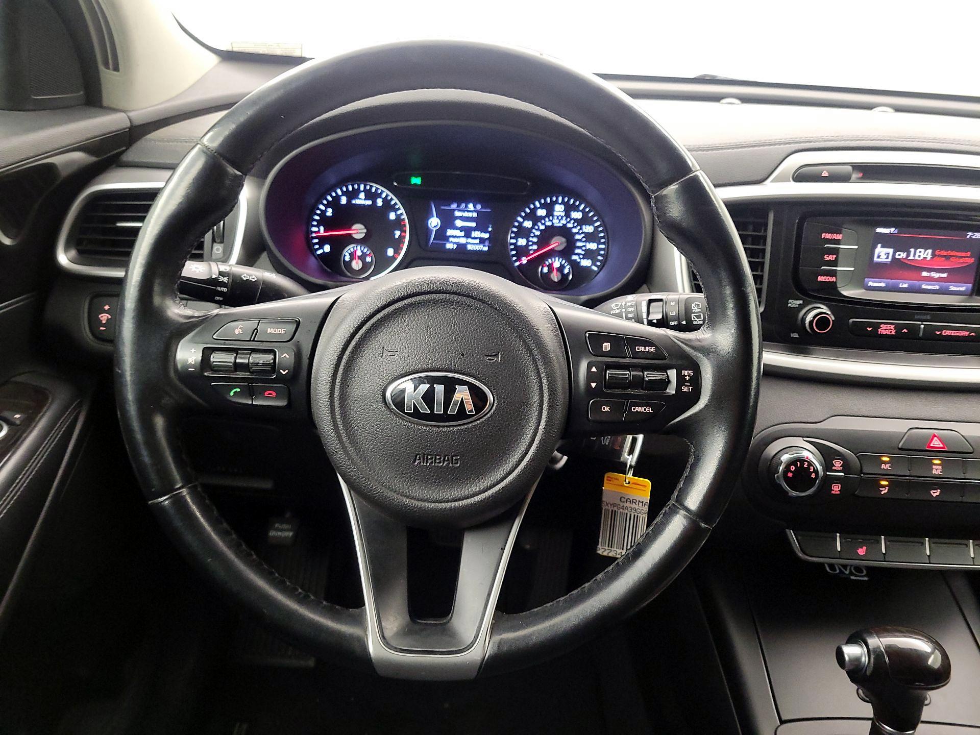 Thumbnail: 2016 Kia Sorento - 10