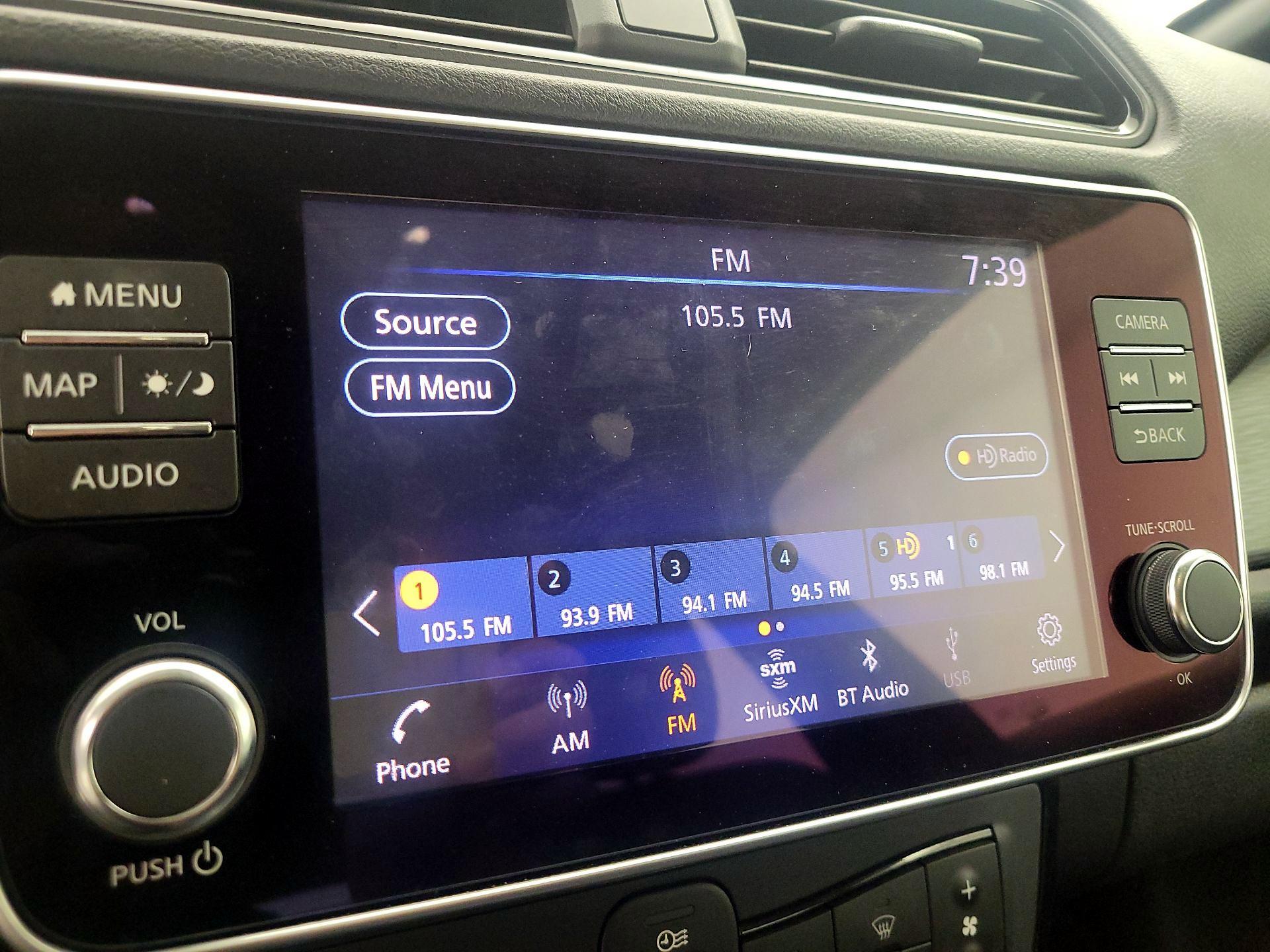 Thumbnail: 2019 Nissan Leaf - 15