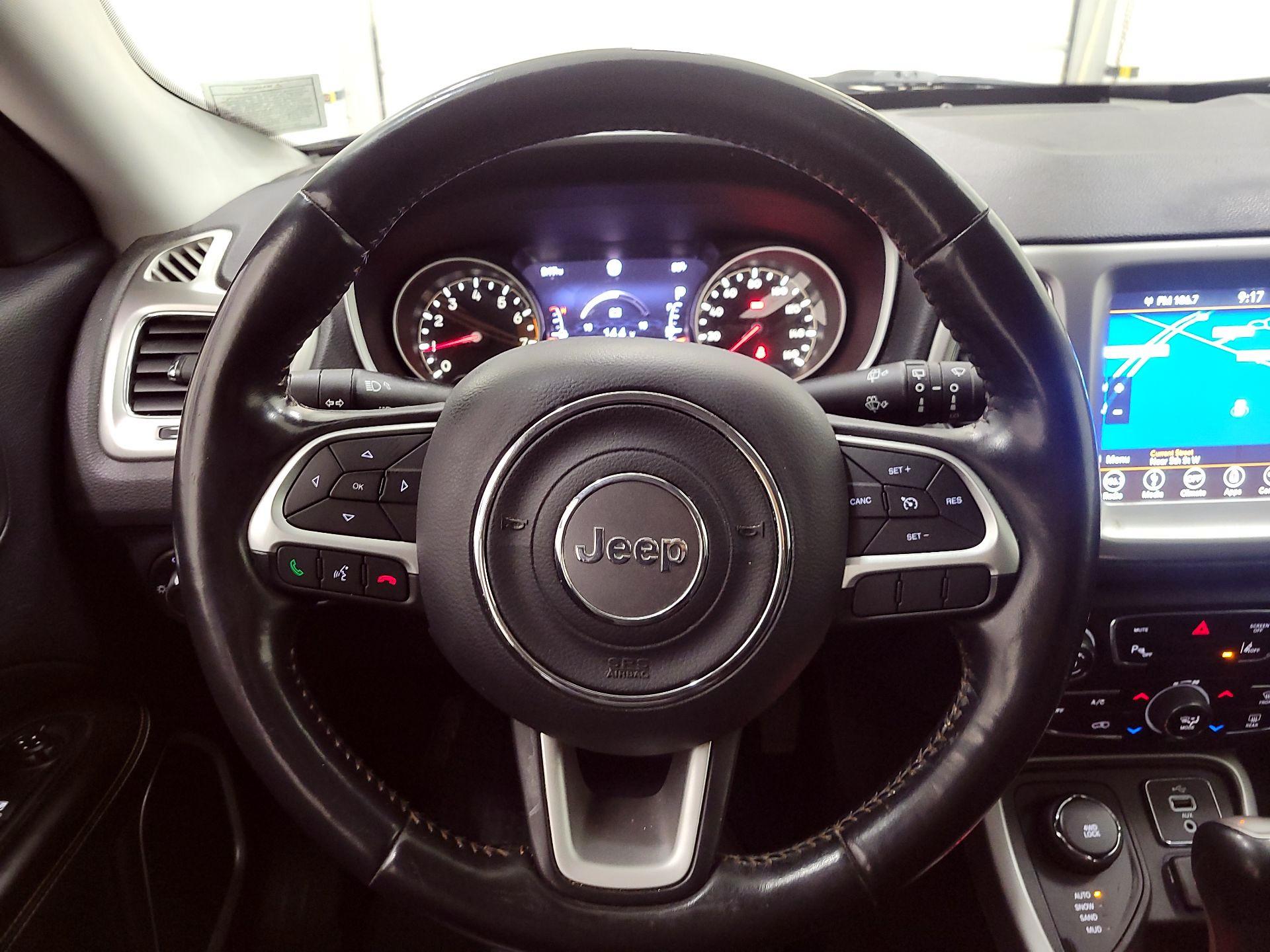 Thumbnail: 2018 Jeep Compass - 10