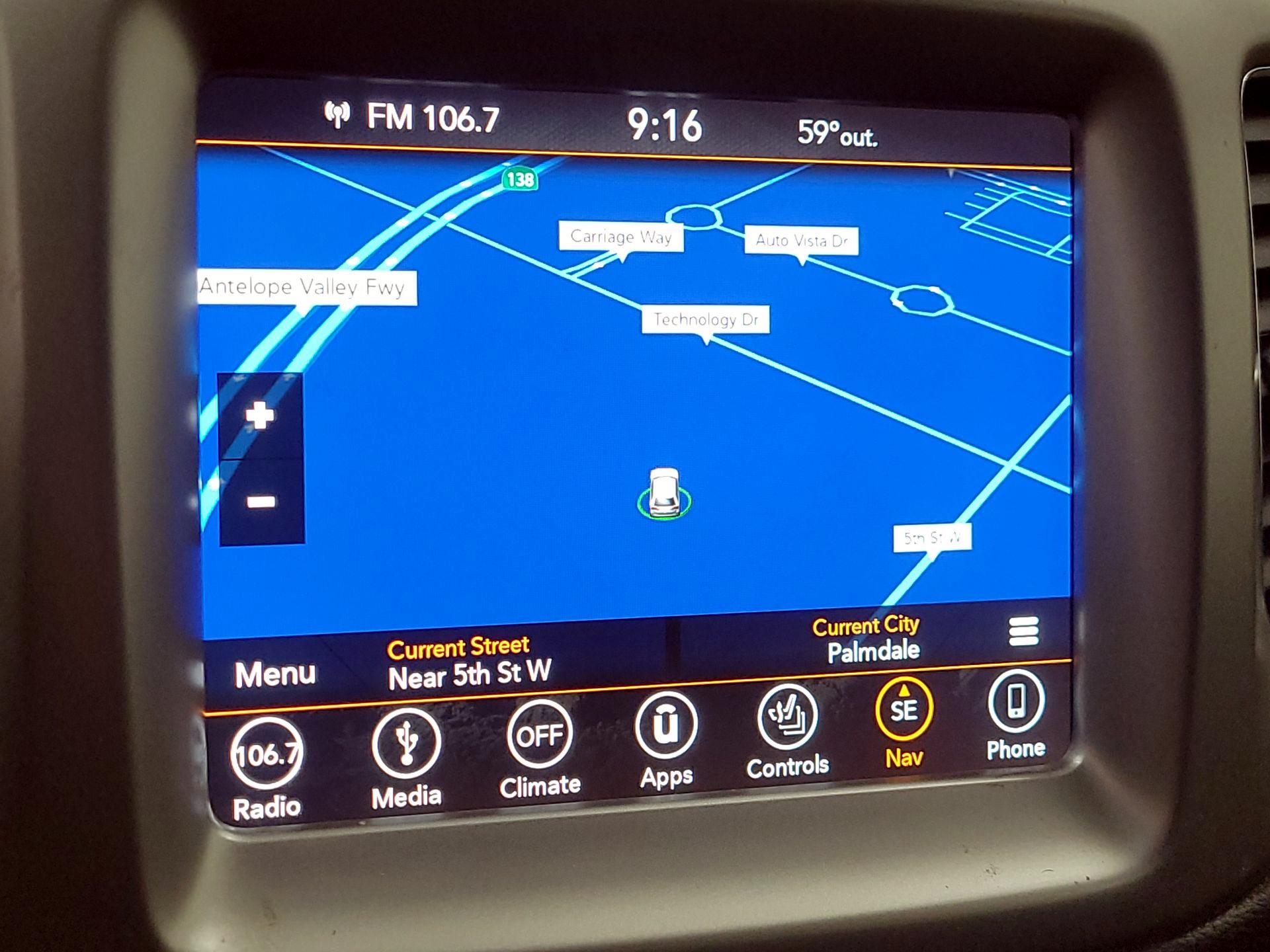 Thumbnail: 2018 Jeep Compass - 14