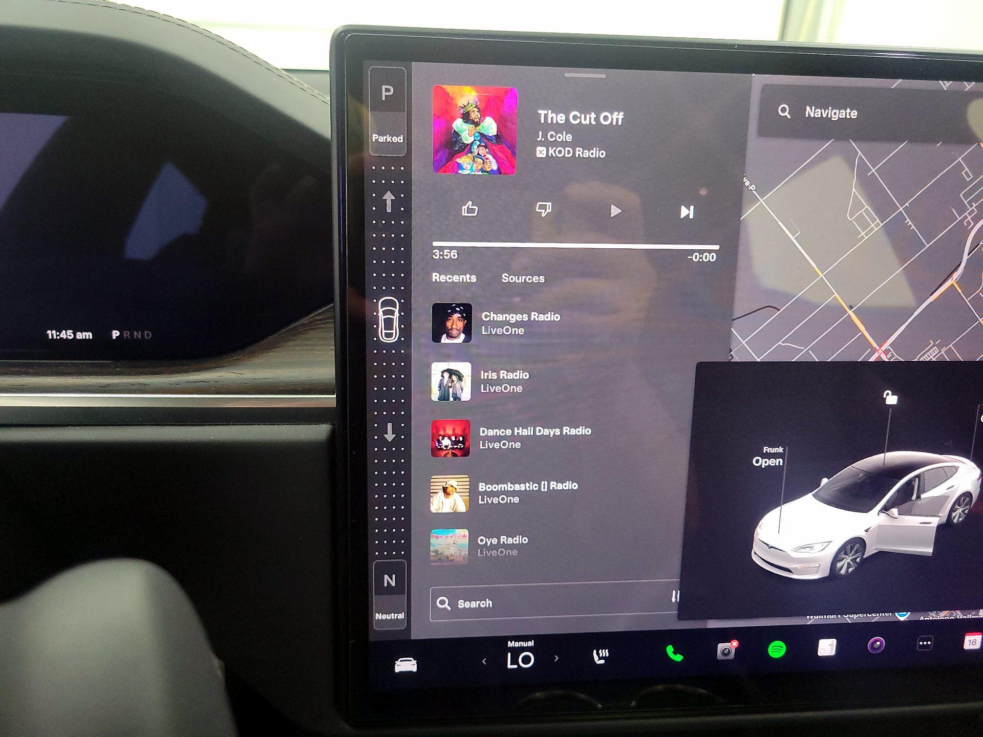 Thumbnail: 2023 Tesla Model S - 15