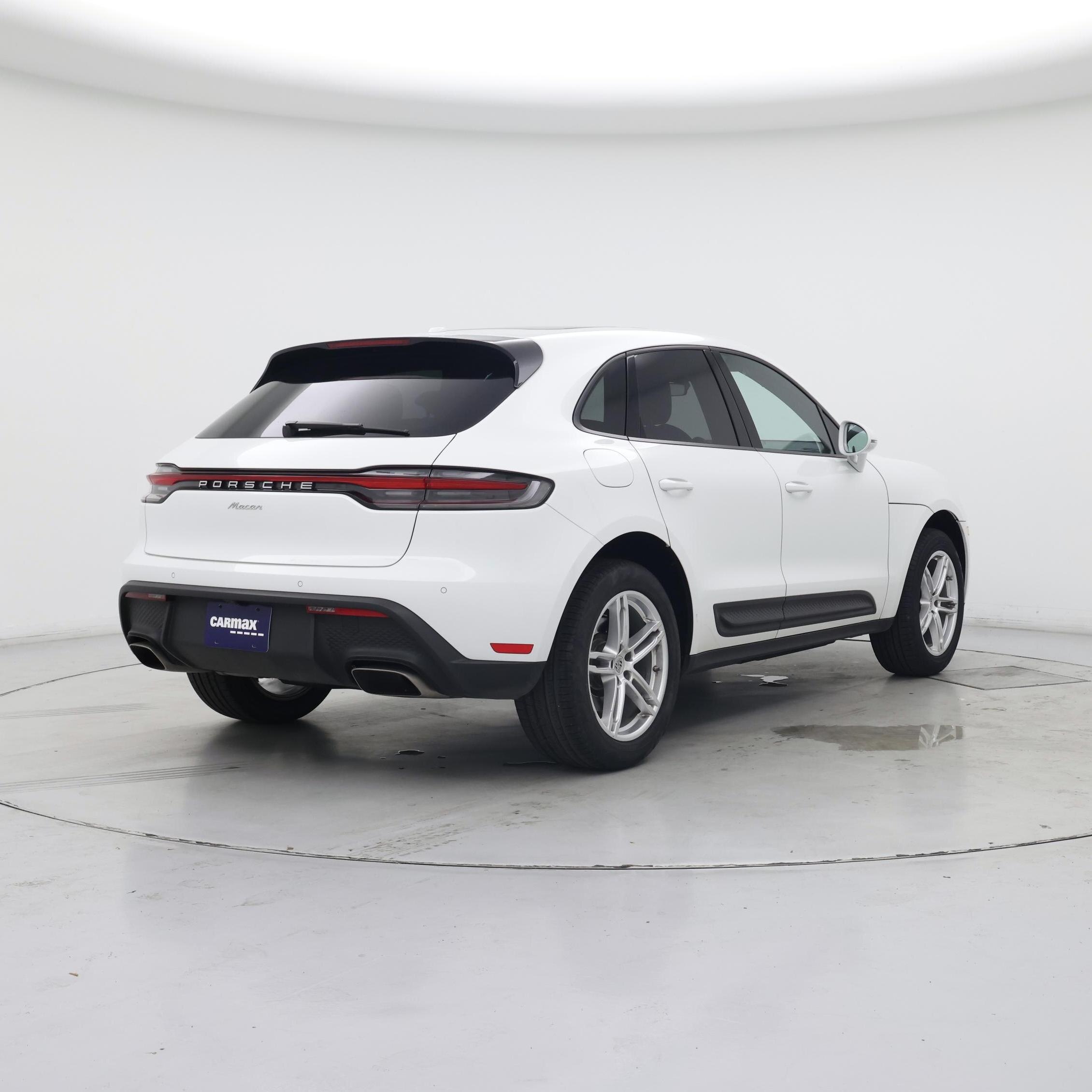 Thumbnail: 2022 Porsche Macan - 8