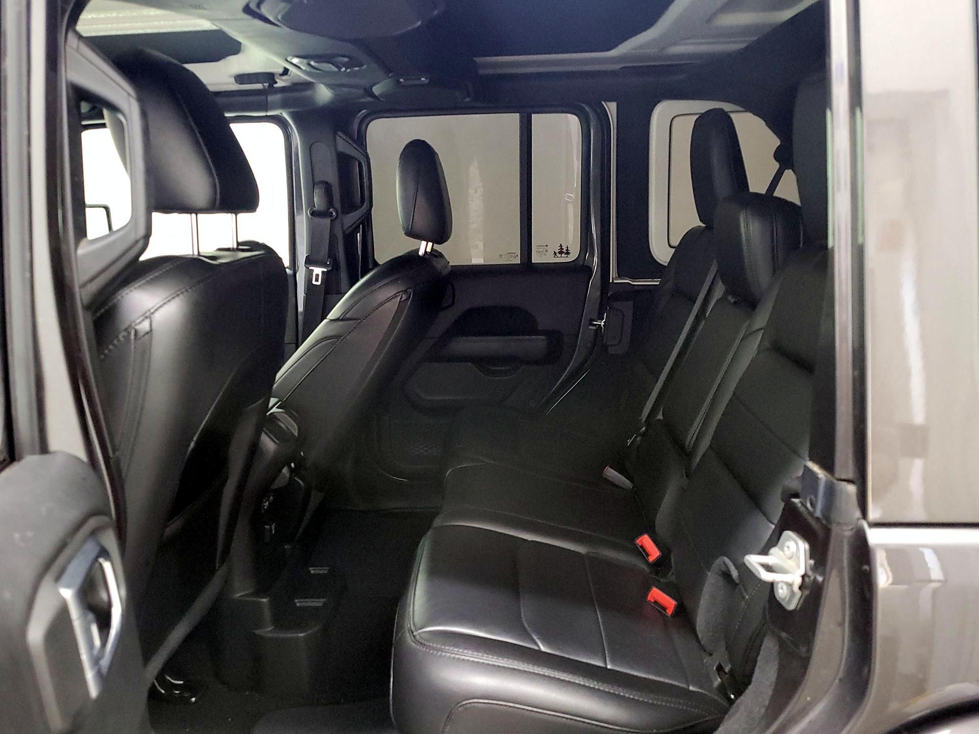 Thumbnail: 2021 Jeep Wrangler - 20