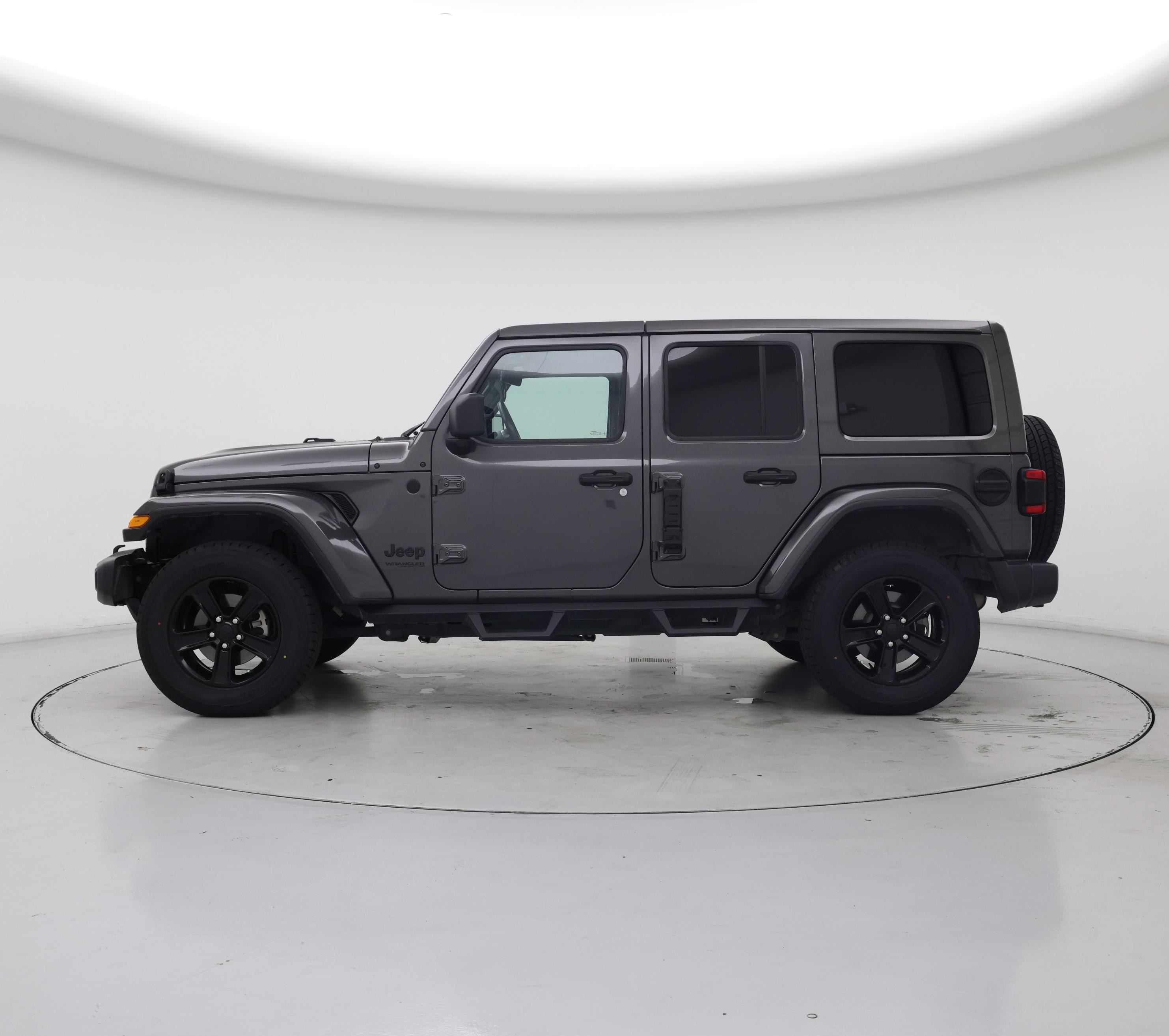 Thumbnail: 2021 Jeep Wrangler - 3